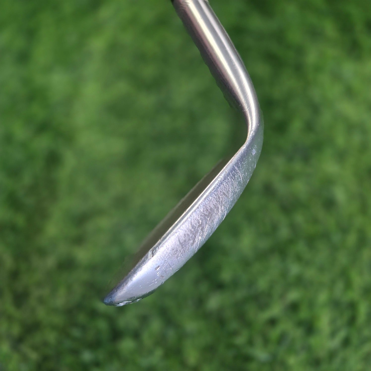Titleist Wedge / SM5 L-Grind / 60.0