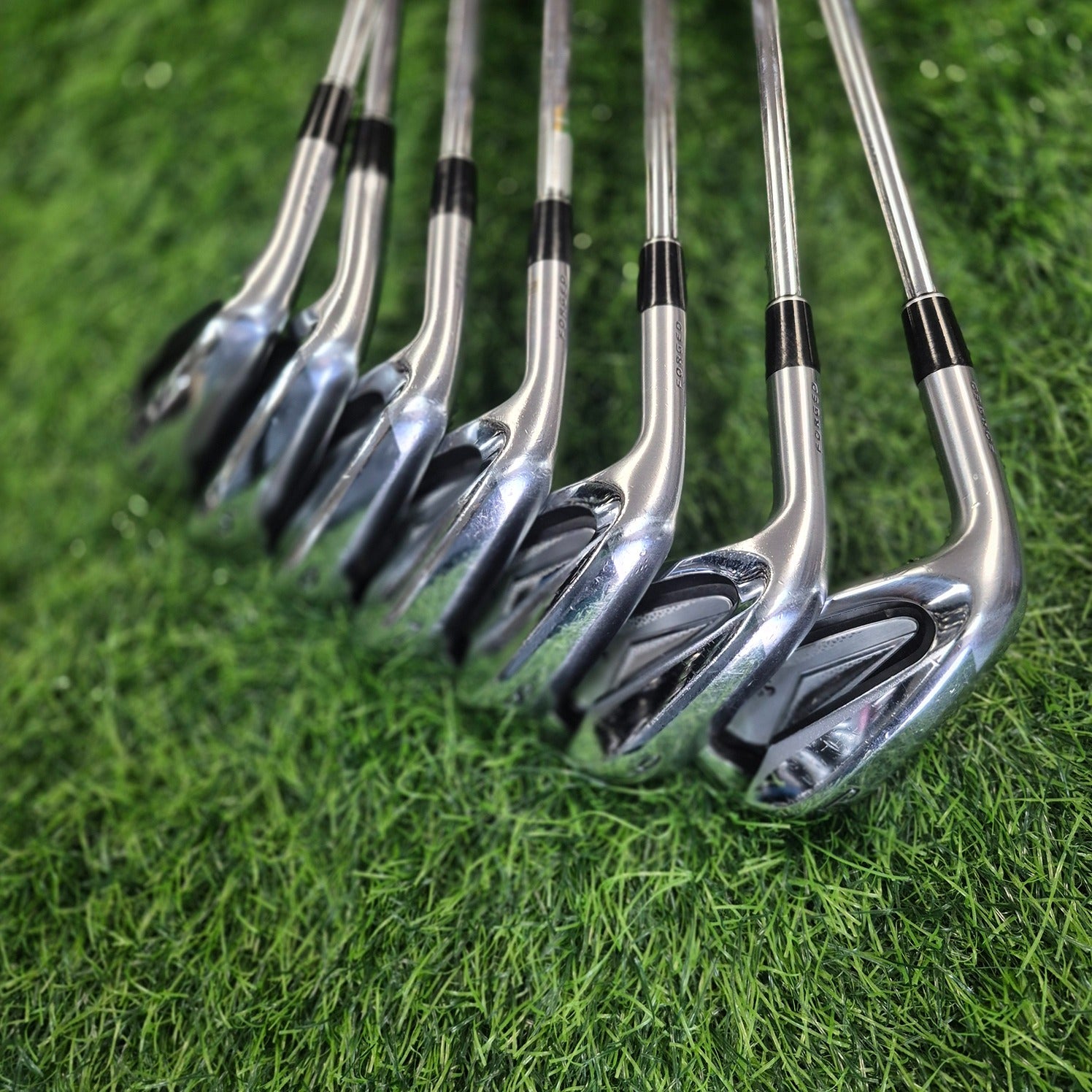SRIXON Iron Set / SRIXON Z585 / 7pcs / Lefty / R