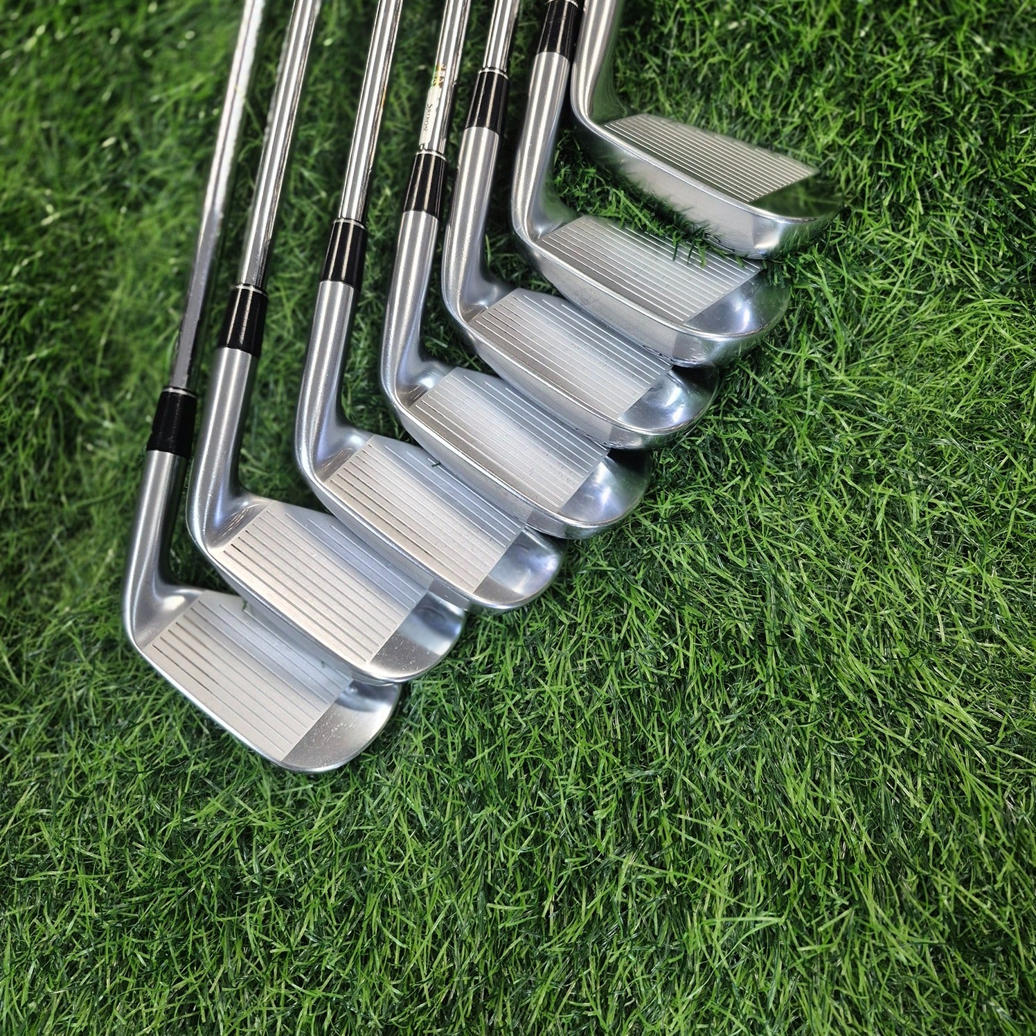 SRIXON Iron Set / SRIXON Z585 / 7pcs / Lefty / R