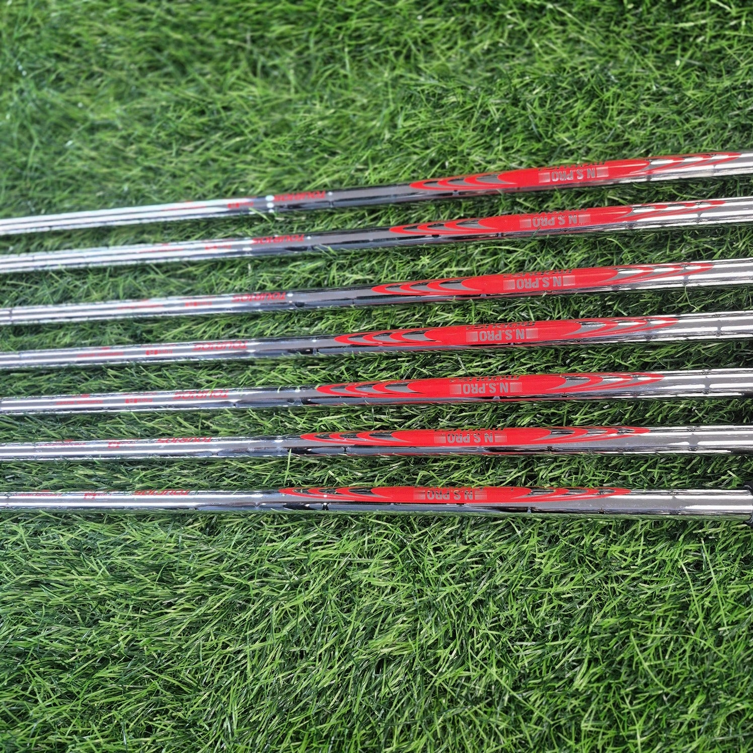 SRIXON Iron Set / SRIXON Z585 / 7pcs / Lefty / R