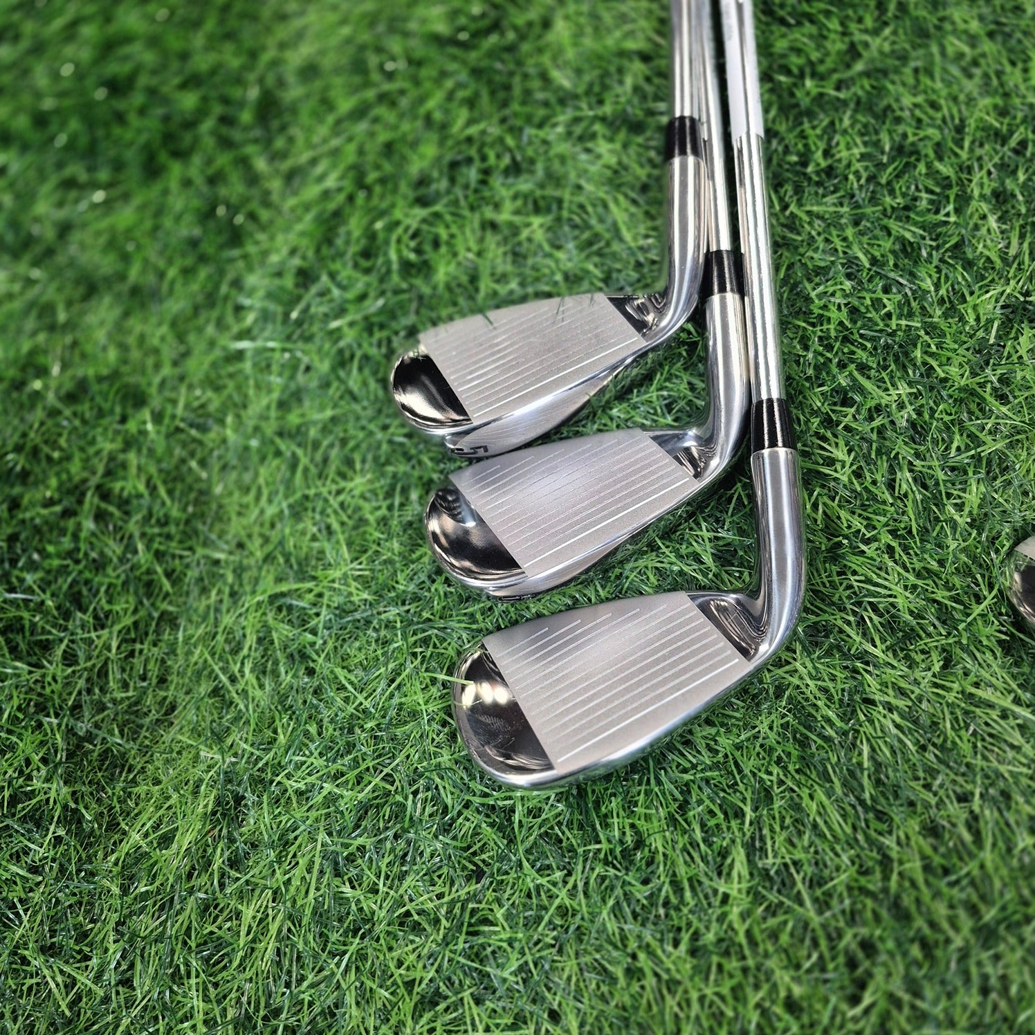 Tour Edge Iron Set / BAZOOKA 370 / 7pcs / UNI (New)