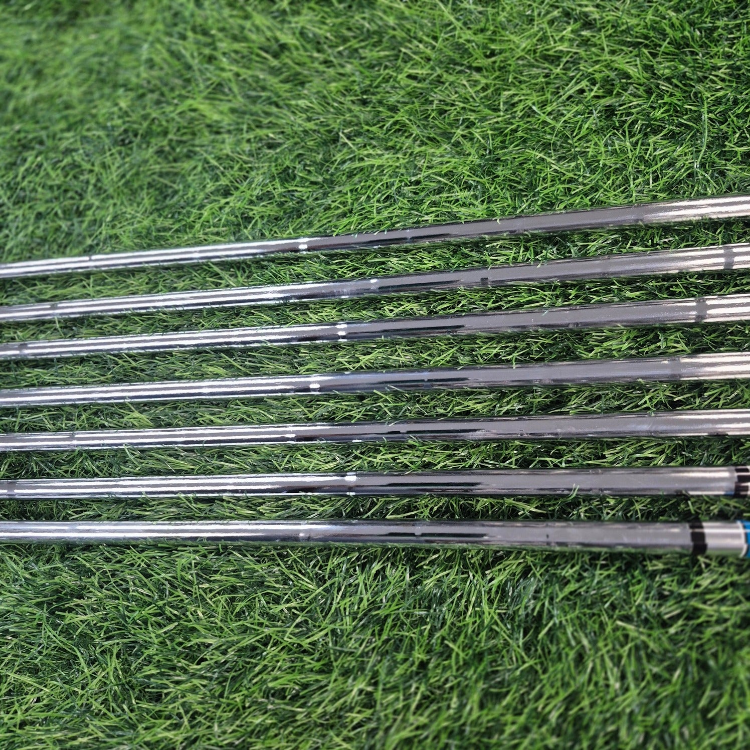 Tour Edge Iron Set / BAZOOKA 370 / 7pcs / UNI (New)
