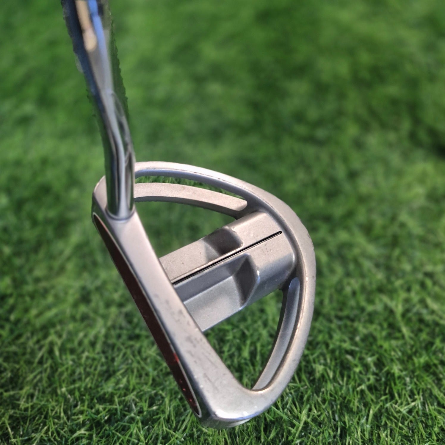 TaylorMade Putter / Rossa Monza / 31" / Lefty