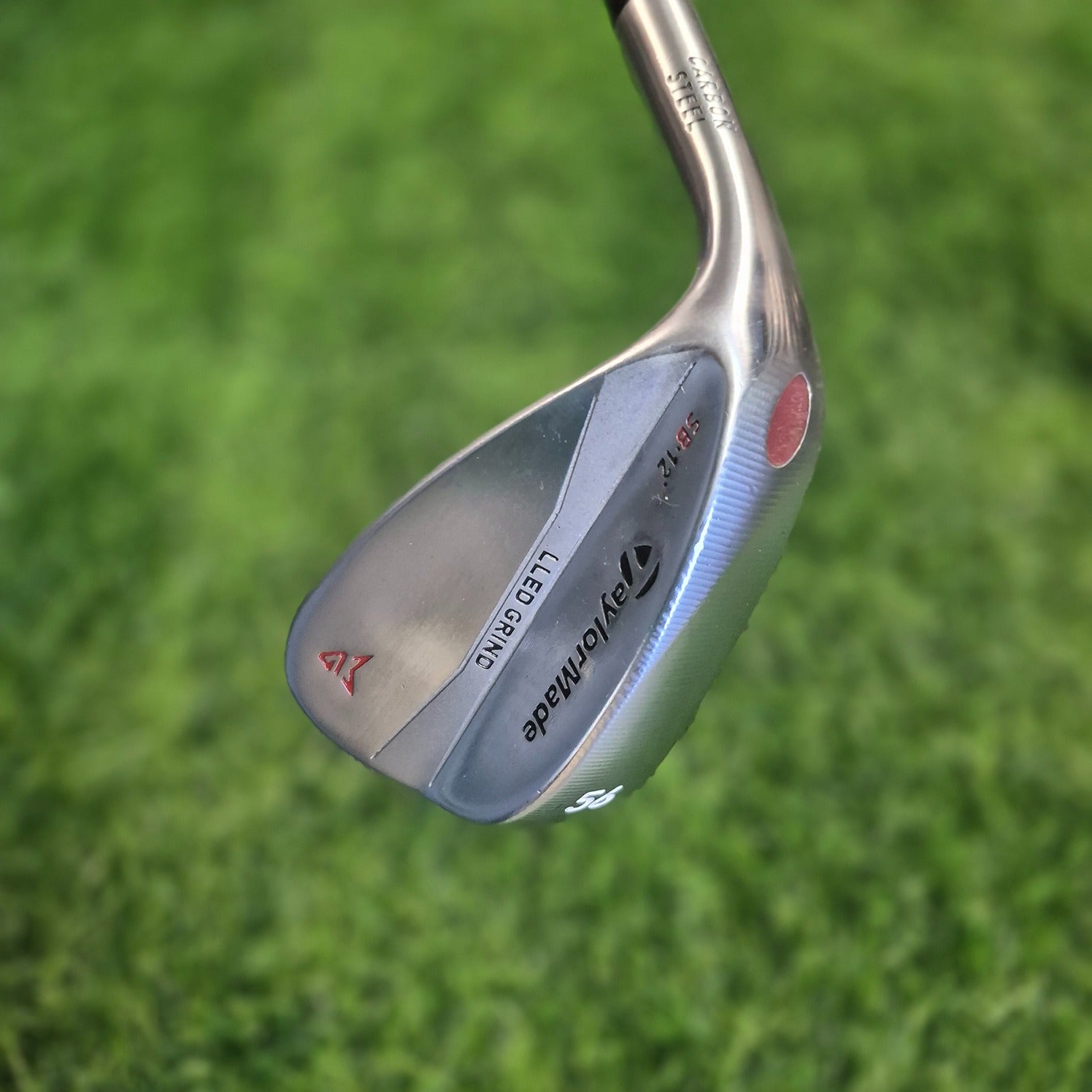 TaylorMade Wedge / MILLED GRIND / 56.0 / Lefty