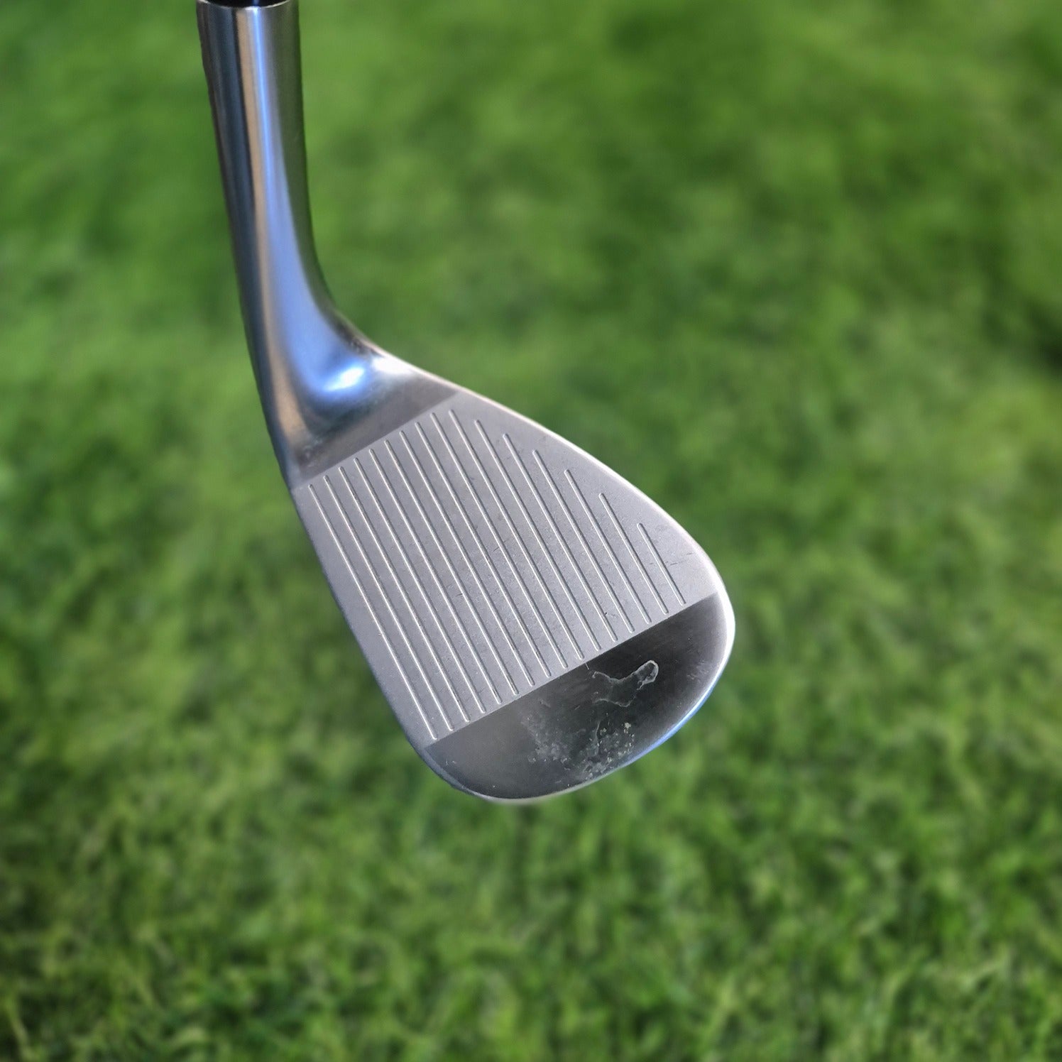 TaylorMade Wedge / MILLED GRIND / 56.0 / Lefty
