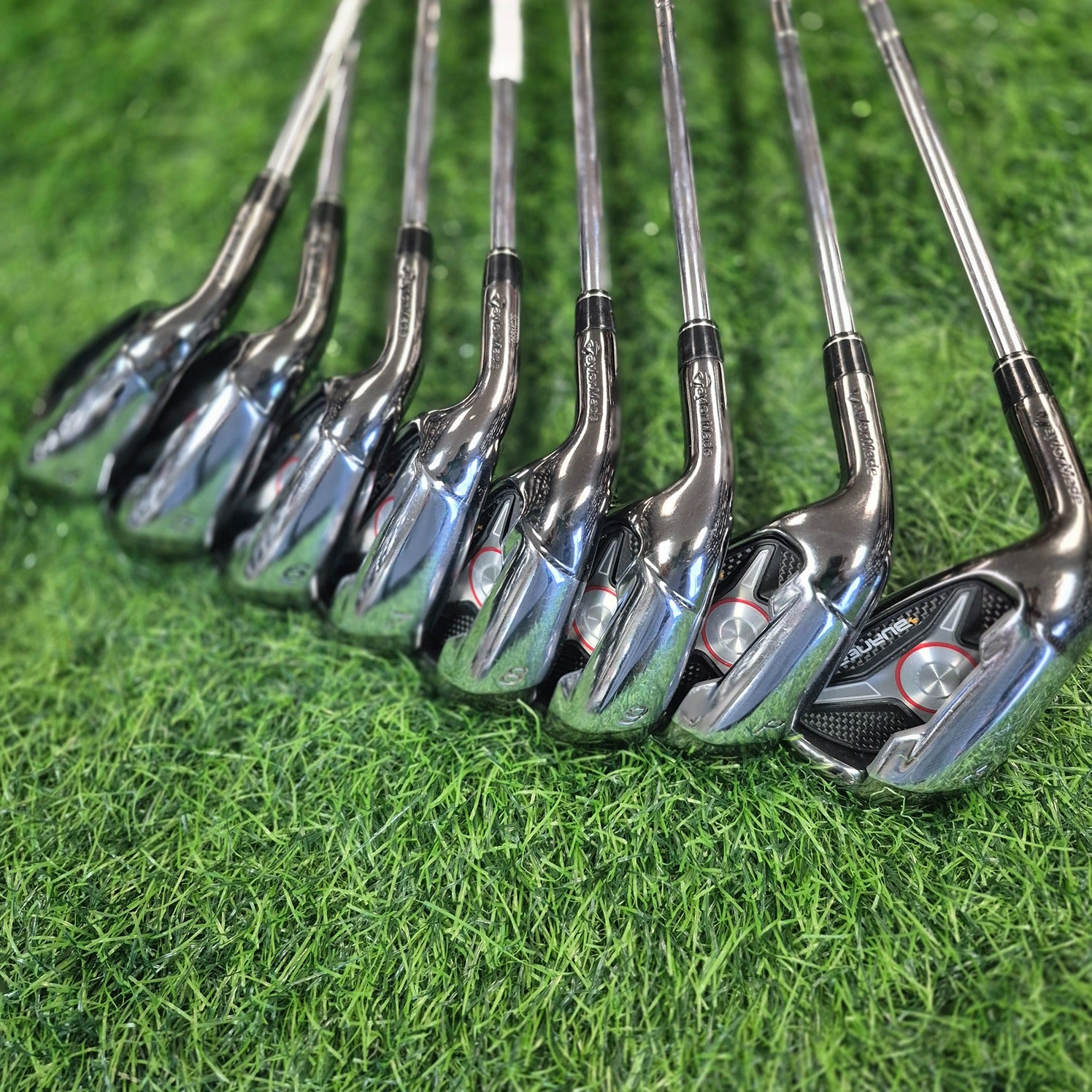 Reserved: TaylorMade Iron Set / BURNER / 8pcs / Lefty / S