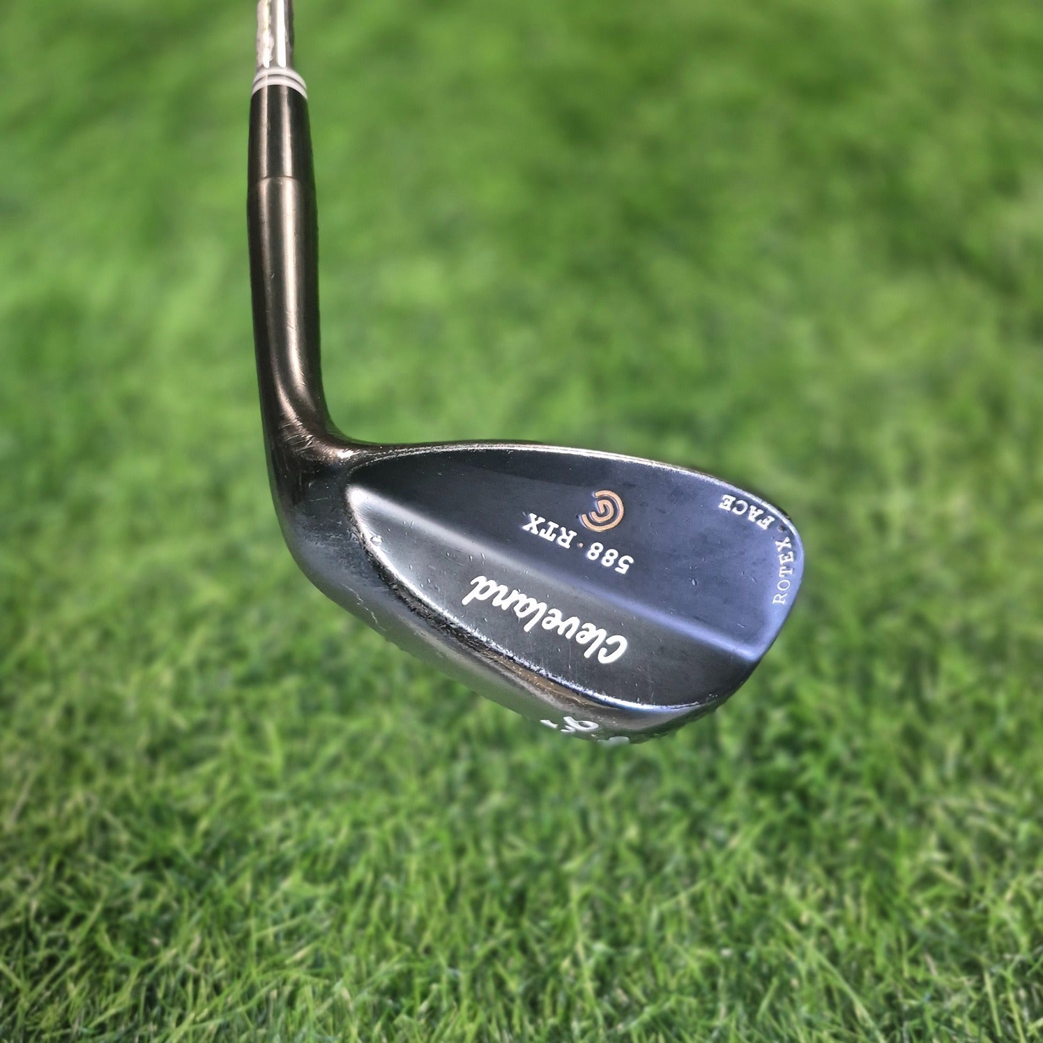 Cleveland Wedge / 588 RTX Black Pearl / 56.0