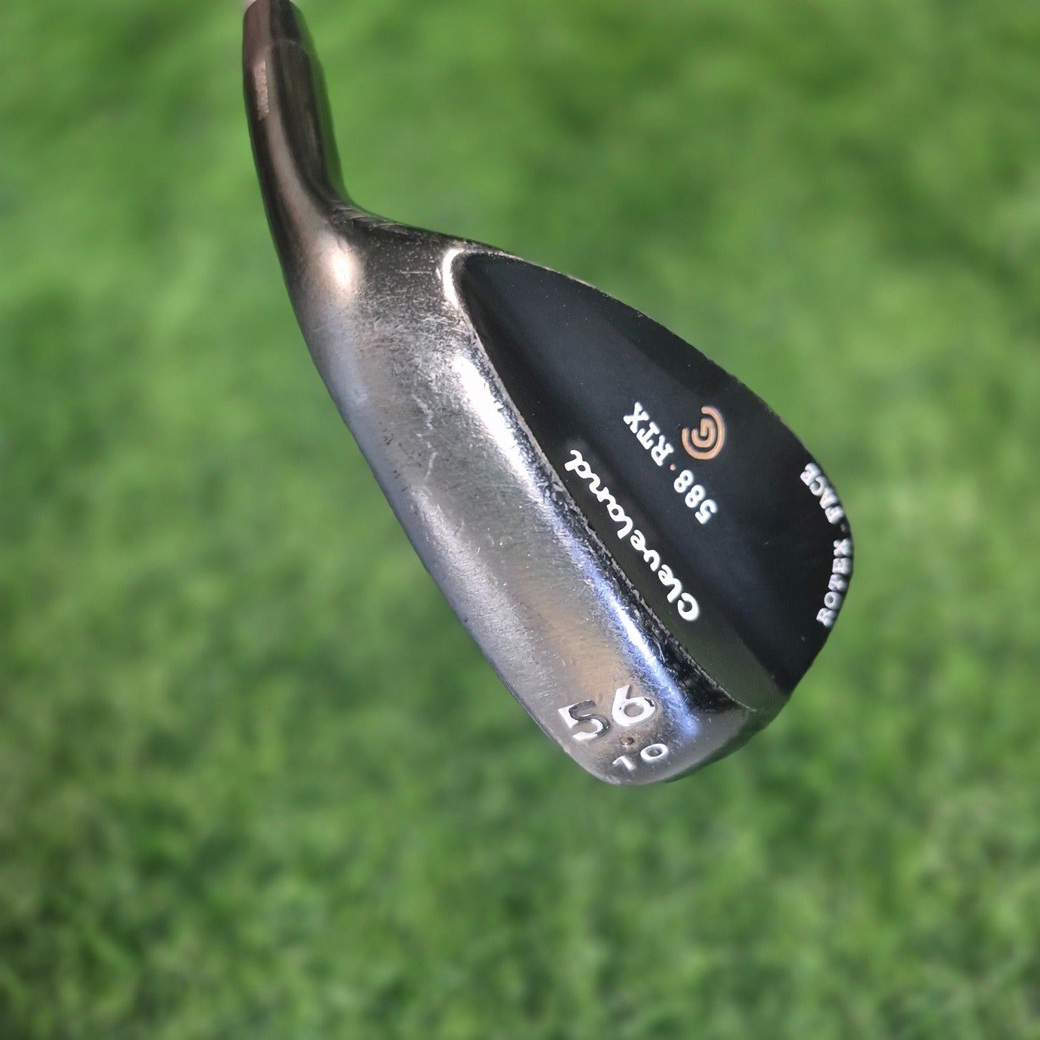 Cleveland Wedge / 588 RTX Black Pearl / 56.0