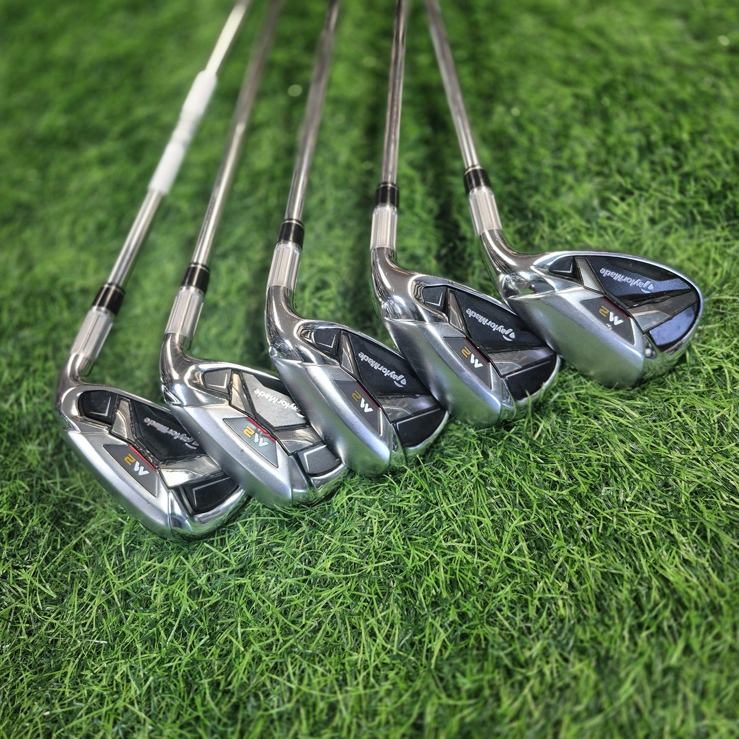 TaylorMade Iron Set / M2 / 5pcs / R