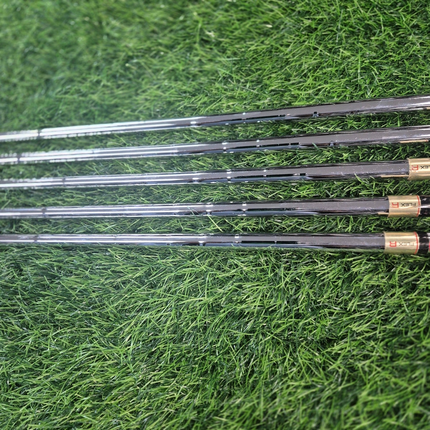TaylorMade Iron Set / M2 / 5pcs / R