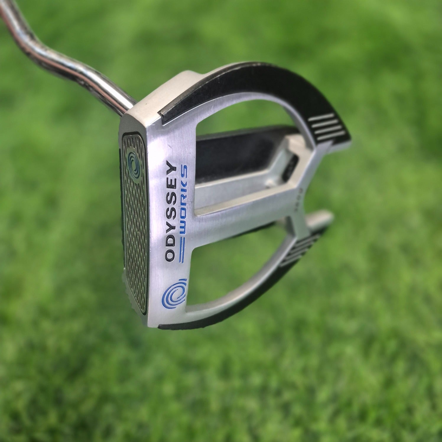 Odyssey Putter / VERSA 2BALL FANG / 34"