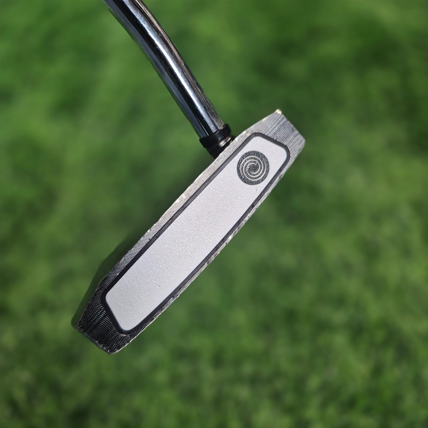 Odyssey Putter /  White Ice #7 / 34"