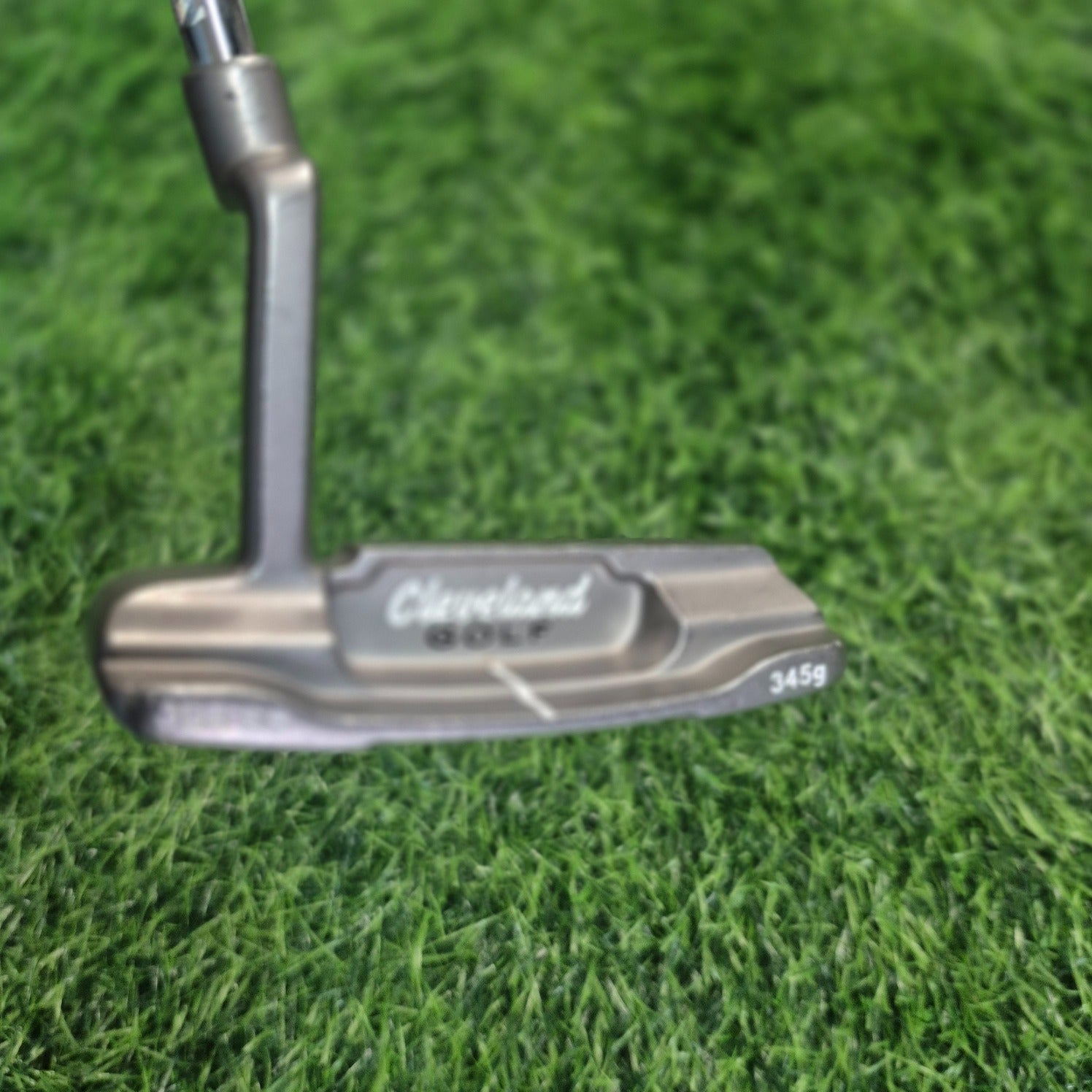 Cleveland Putter /  Huntington Beach / 34"