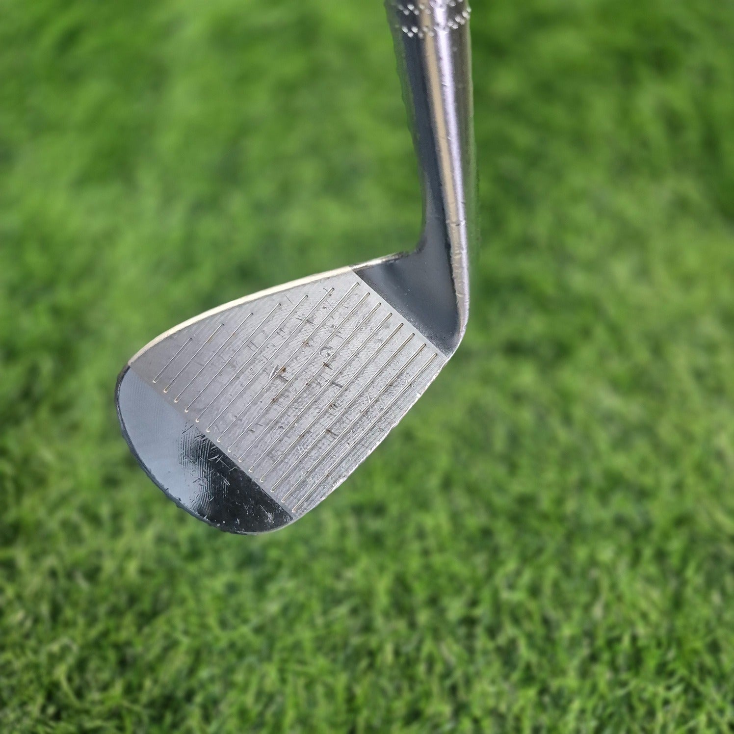 Cleveland Wedge / 588 RTX 2.0 Forged / 52.0