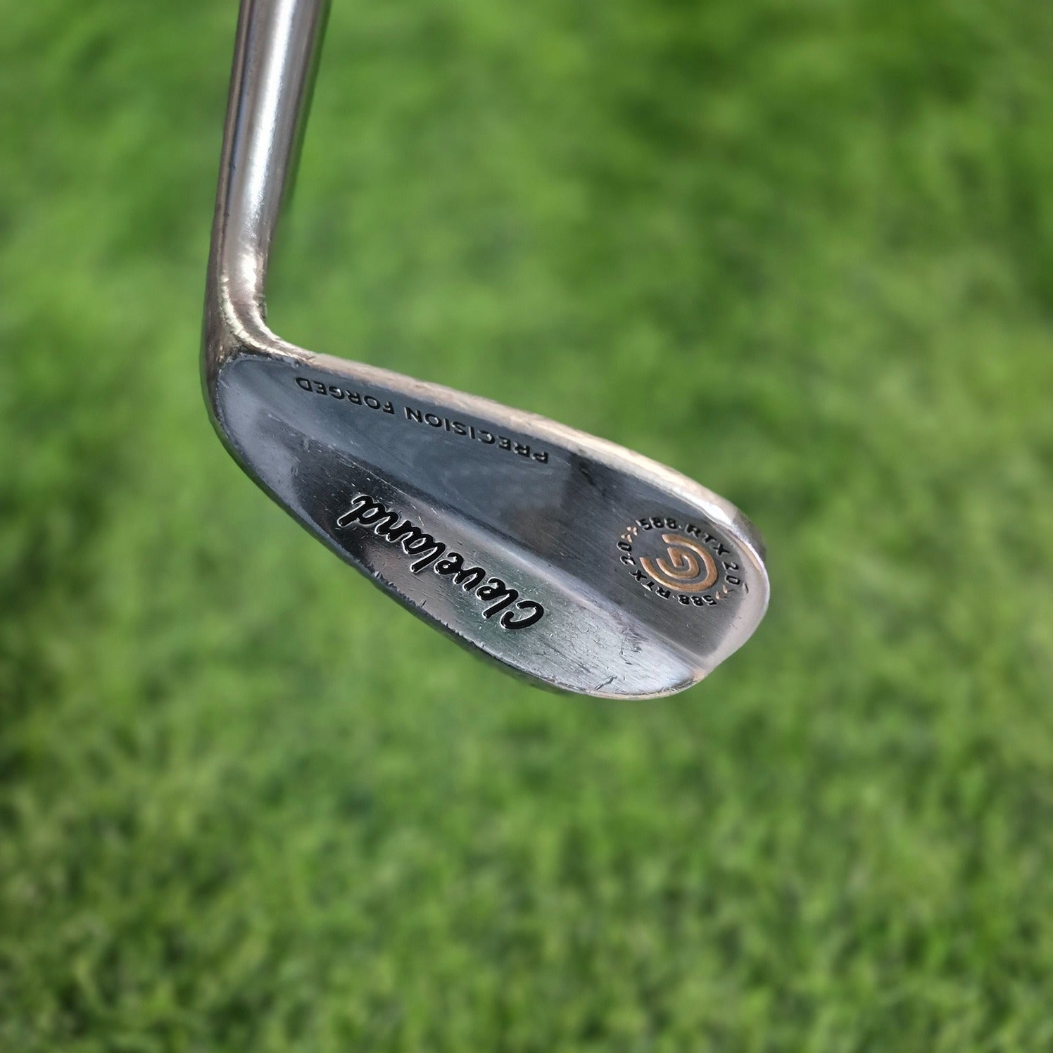 Cleveland Wedge / 588 RTX 2.0 Forged / 52.0