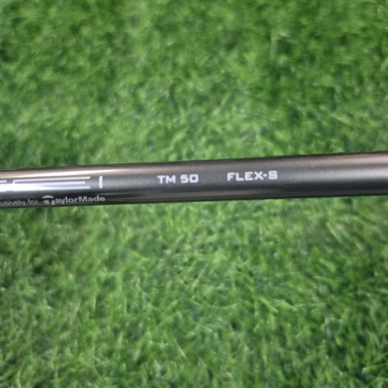 TaylorMade Driver / SIM / 9° / Lefty / S
