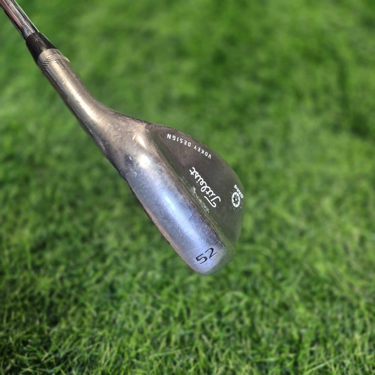 Titleist Wedge / Vokey SM4 / 52.0 / S