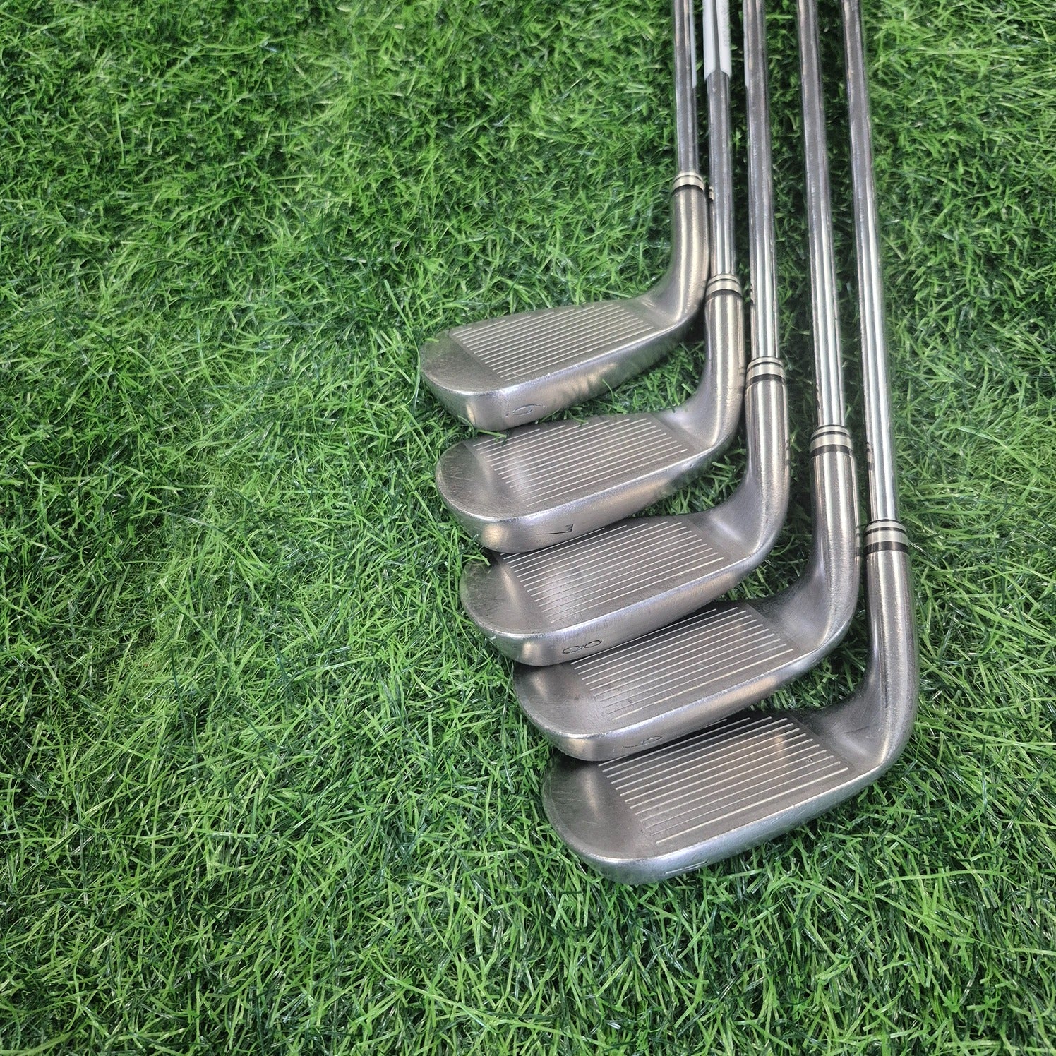 XXIO Iron Set / XXIO 8 / 5pcs / R