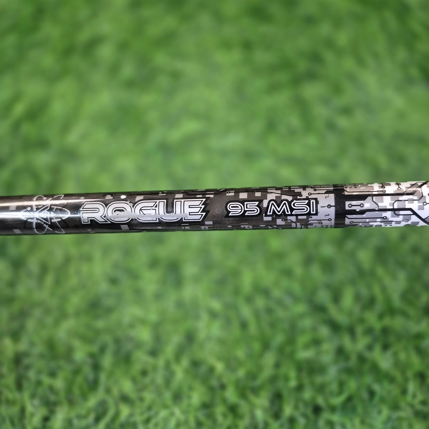 Titleist Driver / 915 D3 / 9.5 / S
