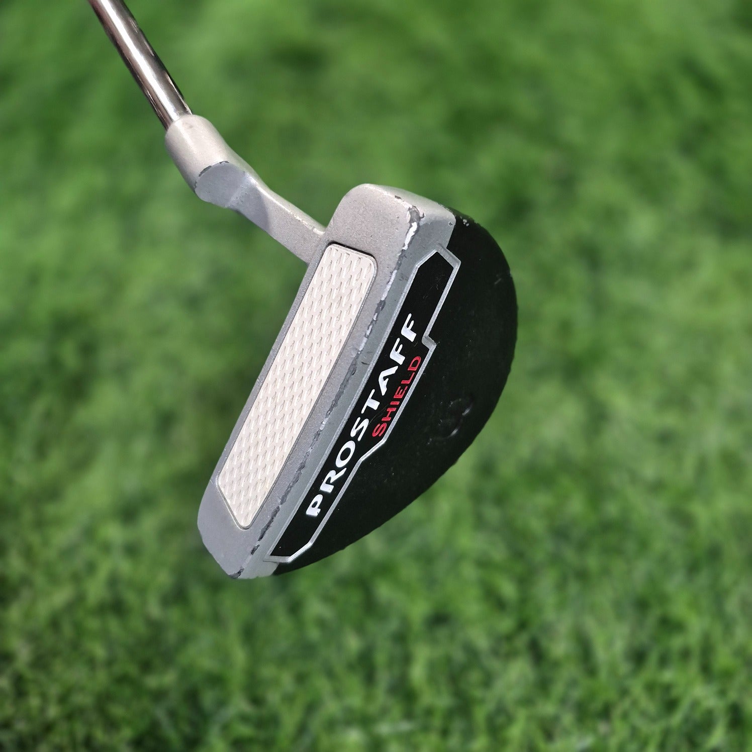 Wilson Putter / PROSTAFF SHIELD / Women / 32"