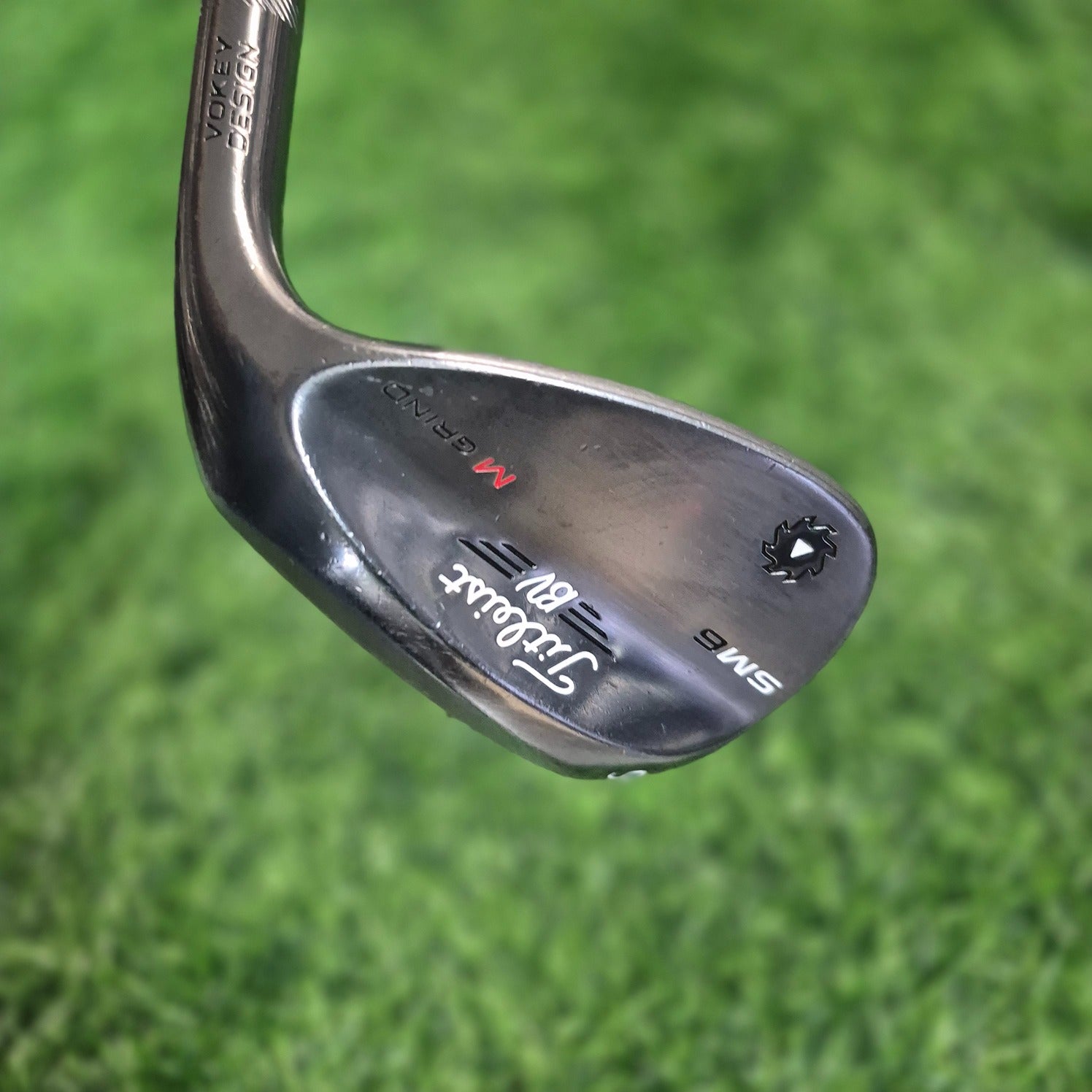 Titleist Wedge / Vokey SM6 M Grind / 56.0