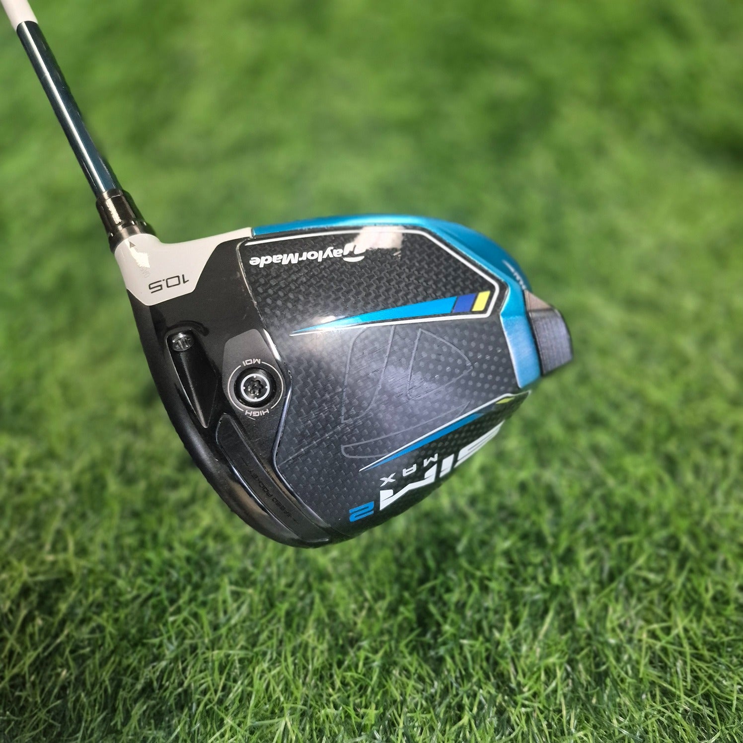 TaylorMade Driver / SIM2 Max / 10.5 / R(S)