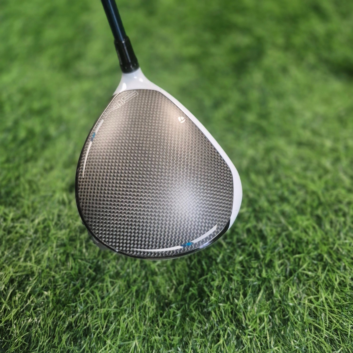 TaylorMade Driver / SIM Max / 10.5 / R(S)