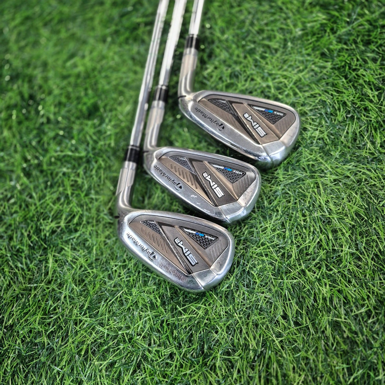TaylorMade Iron Set / SIM2 Max / 5pcs / R
