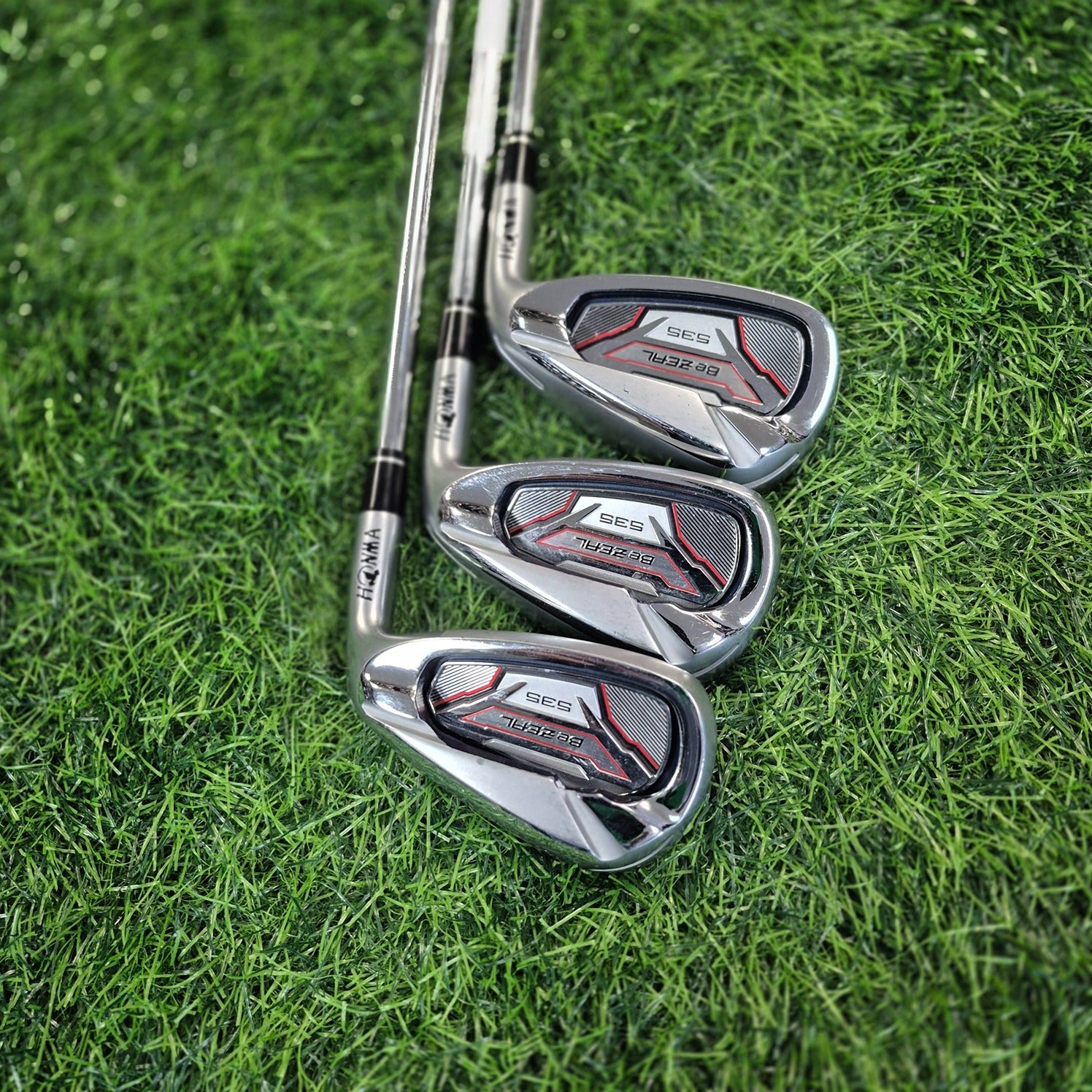 Honma Iron Set / Be ZERL 535 / 5pcs / S