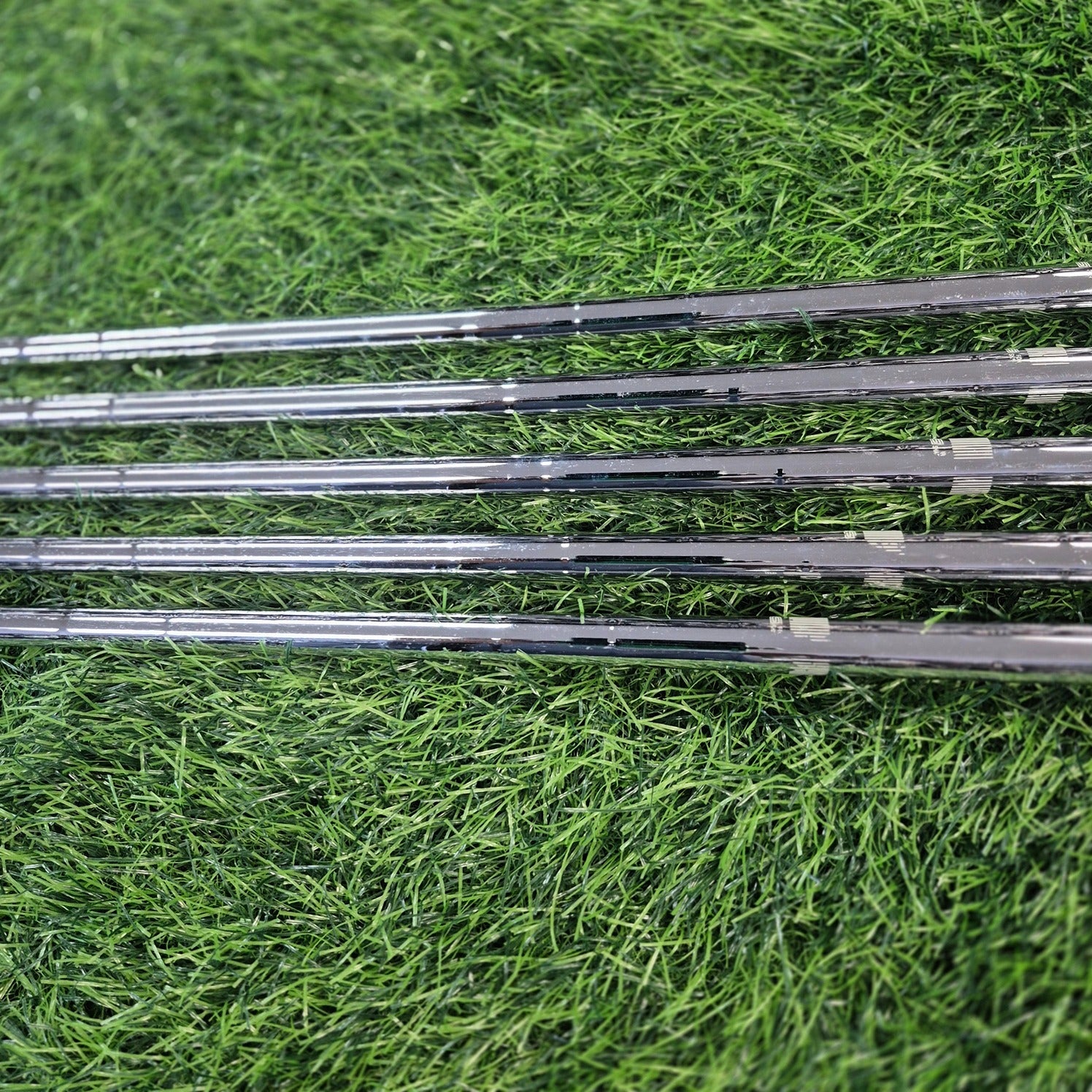 Honma Iron Set / Be ZERL 535 / 5pcs / S