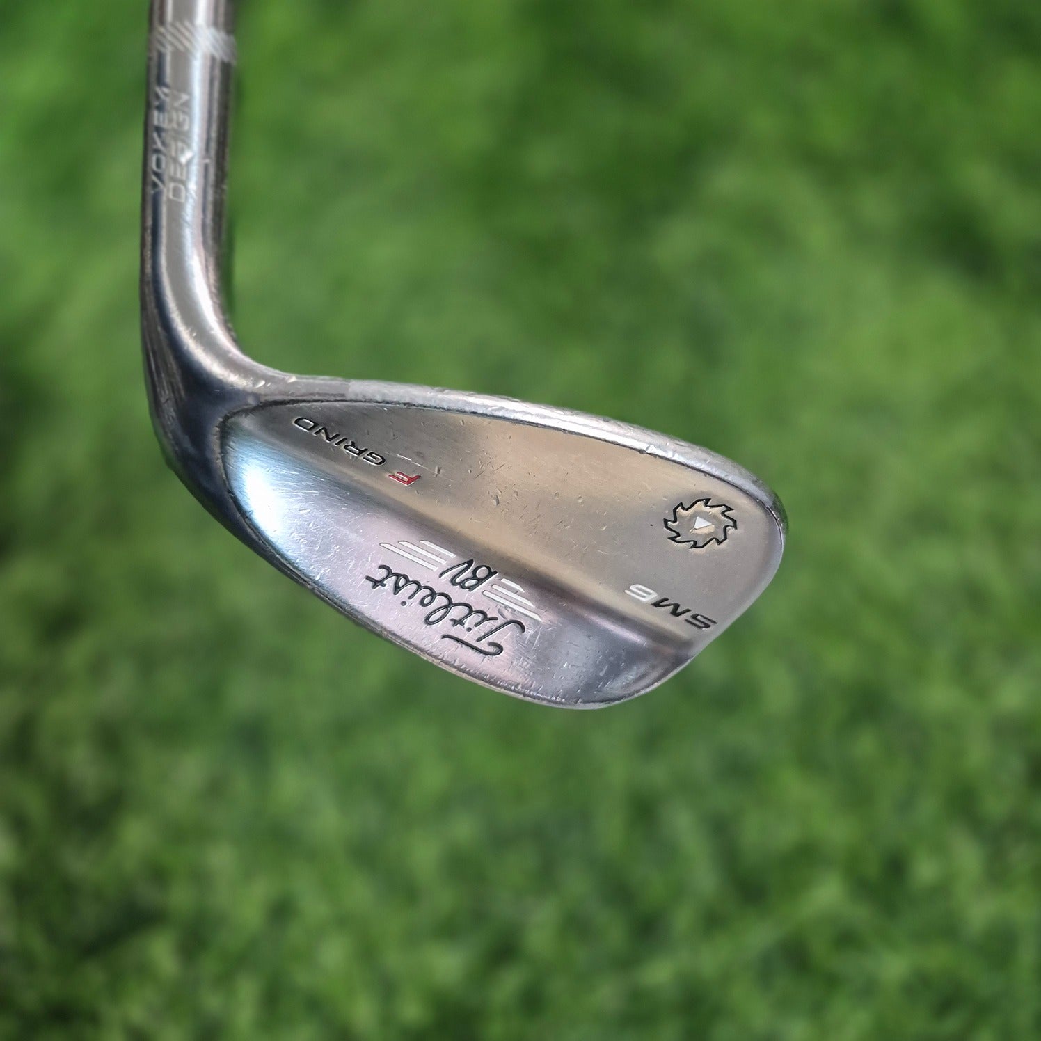 Titleist Wedge / Vokey SM6 F Grind / 56.0