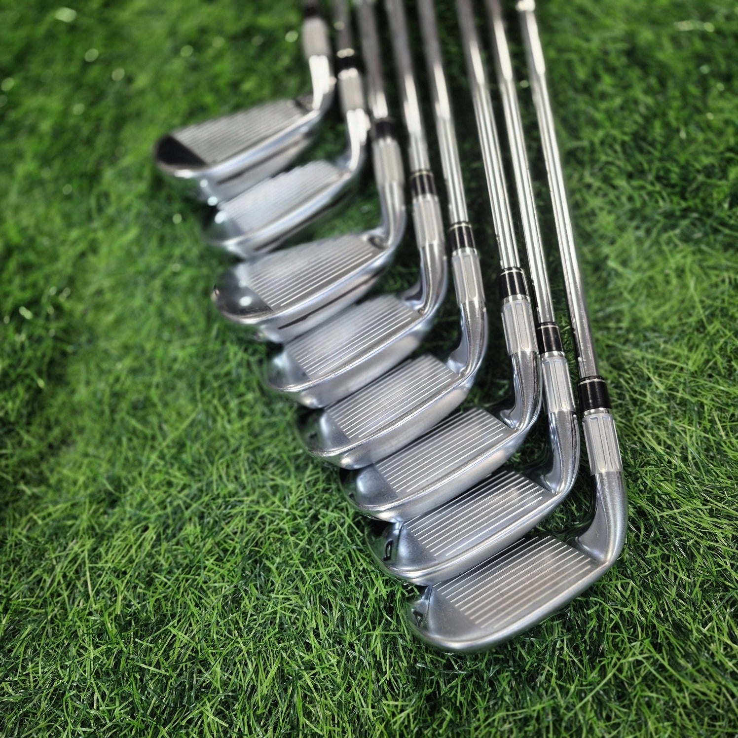 TaylorMade Iron Set / M2 / 8pcs / R
