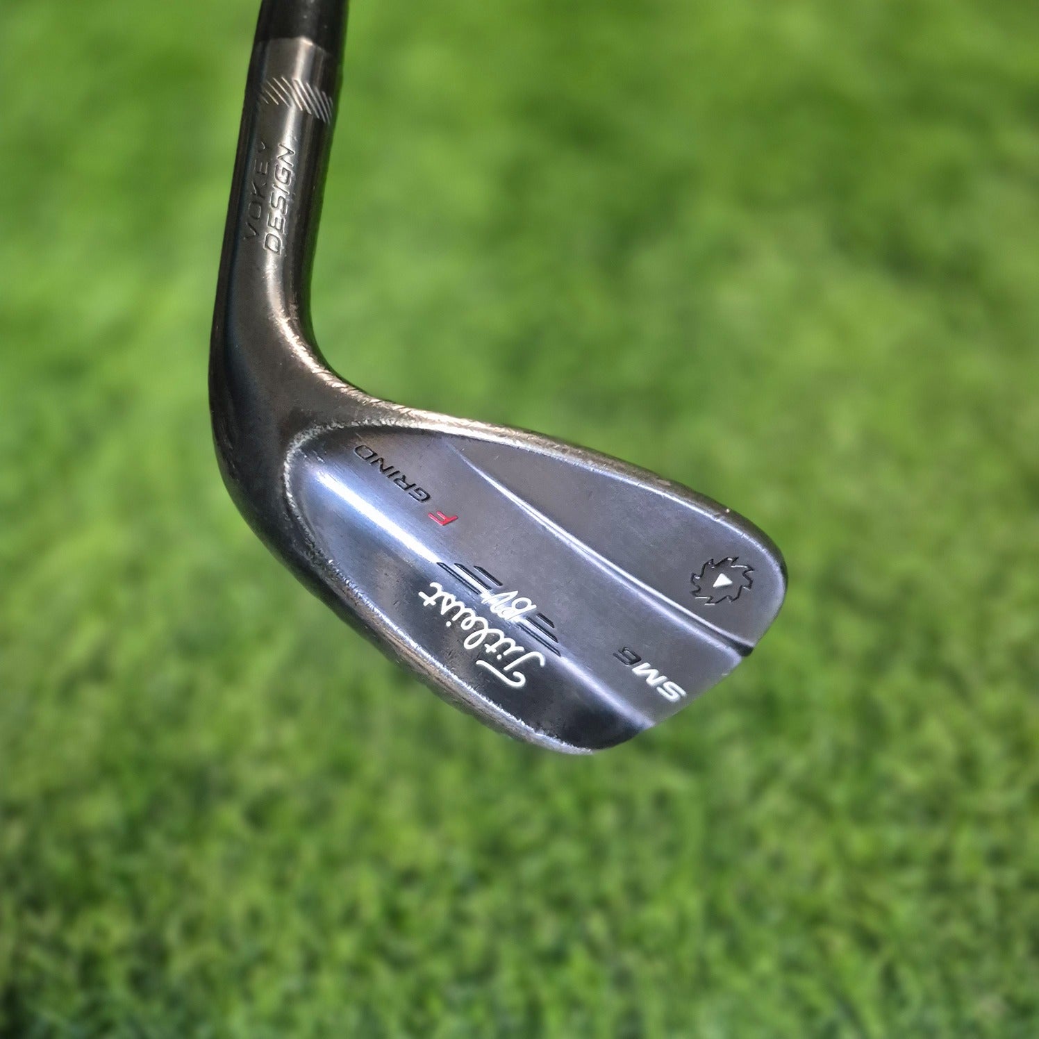 Titleist Wedge / Vokey SM6 F Grind / 52.0 / S