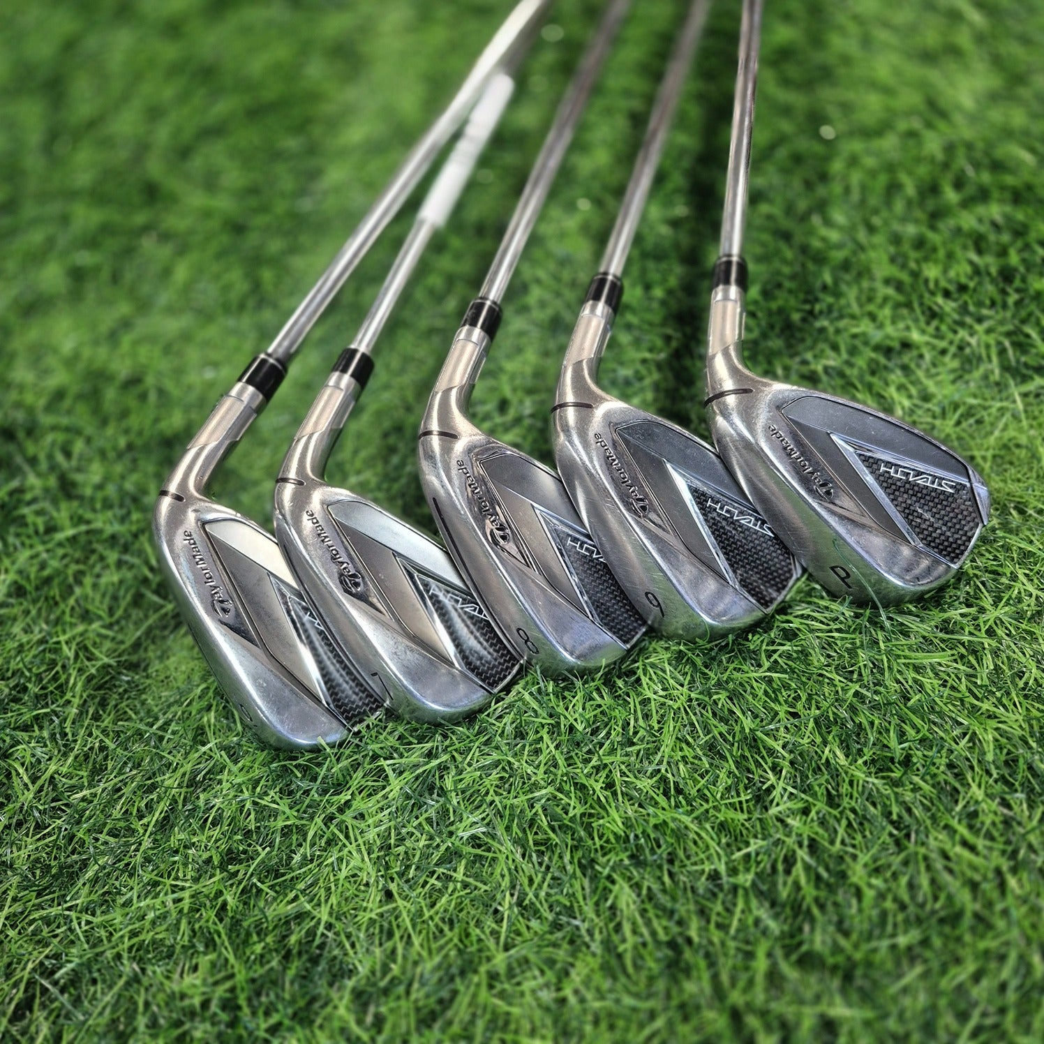 TaylorMade Iron Set / Stealth / 5pcs / R