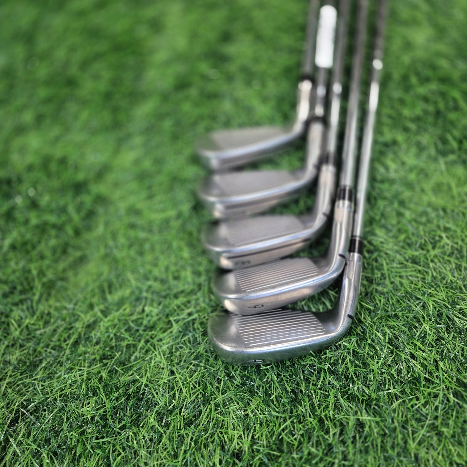 TaylorMade Iron Set / Stealth / 5pcs / R
