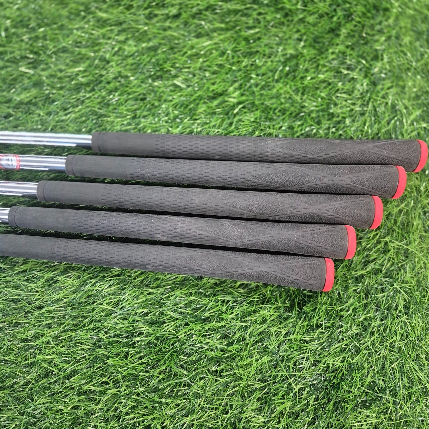 TaylorMade Iron Set / SIM2 Max / 5pcs / S