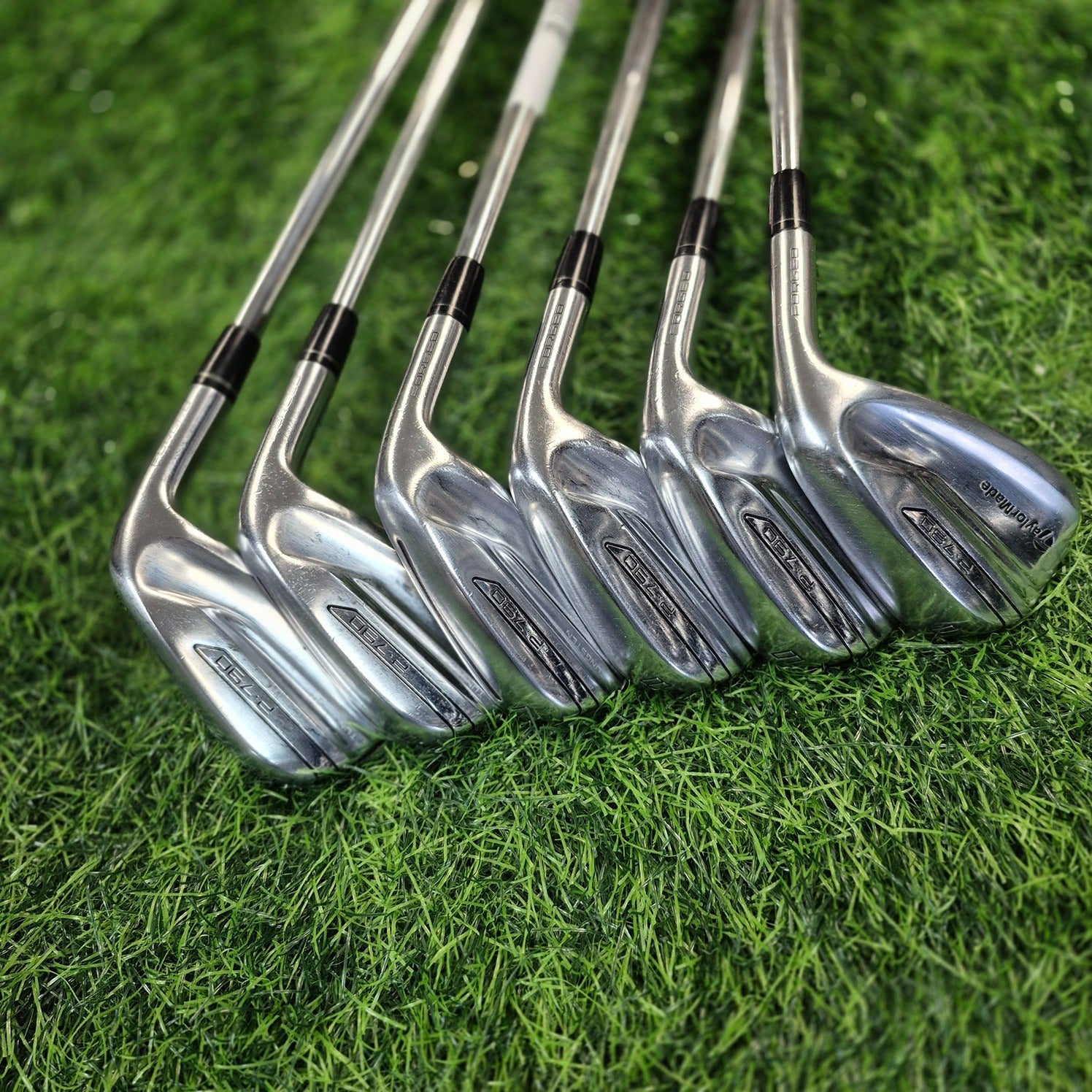 TaylorMade Iron Set / P790 / 6pcs / S
