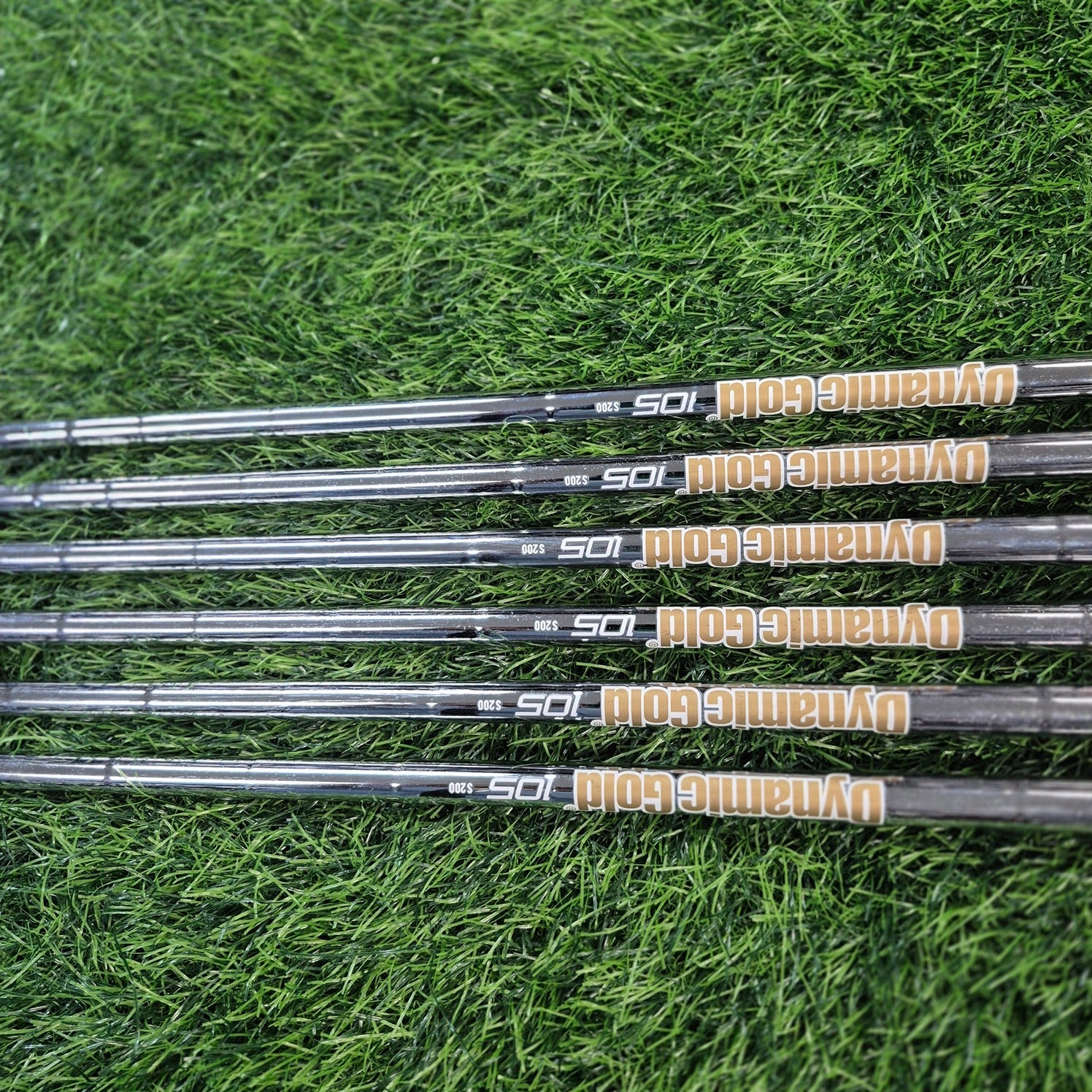 TaylorMade Iron Set / P790 / 6pcs / S