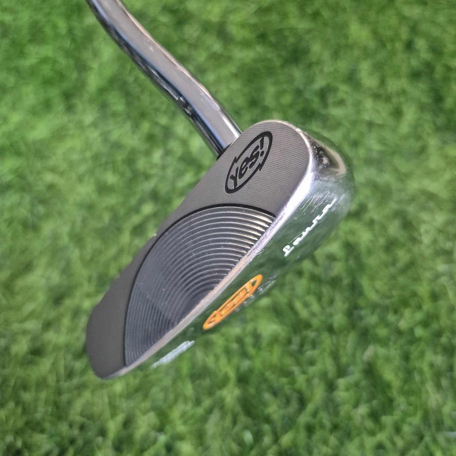 YES Putter / G-GROOVE laura / 35"