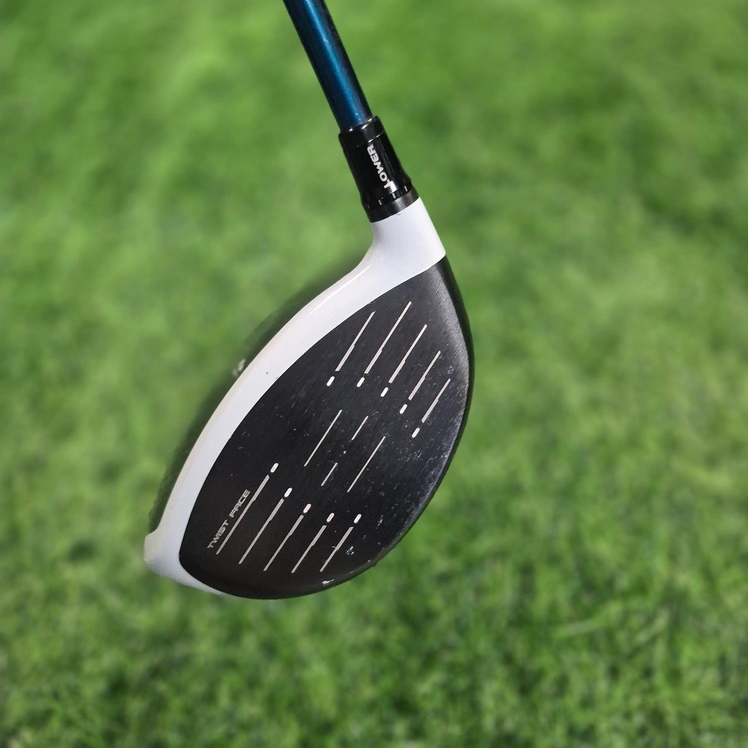 TaylorMade Driver / SIM2 Max-D / 10.5 / R