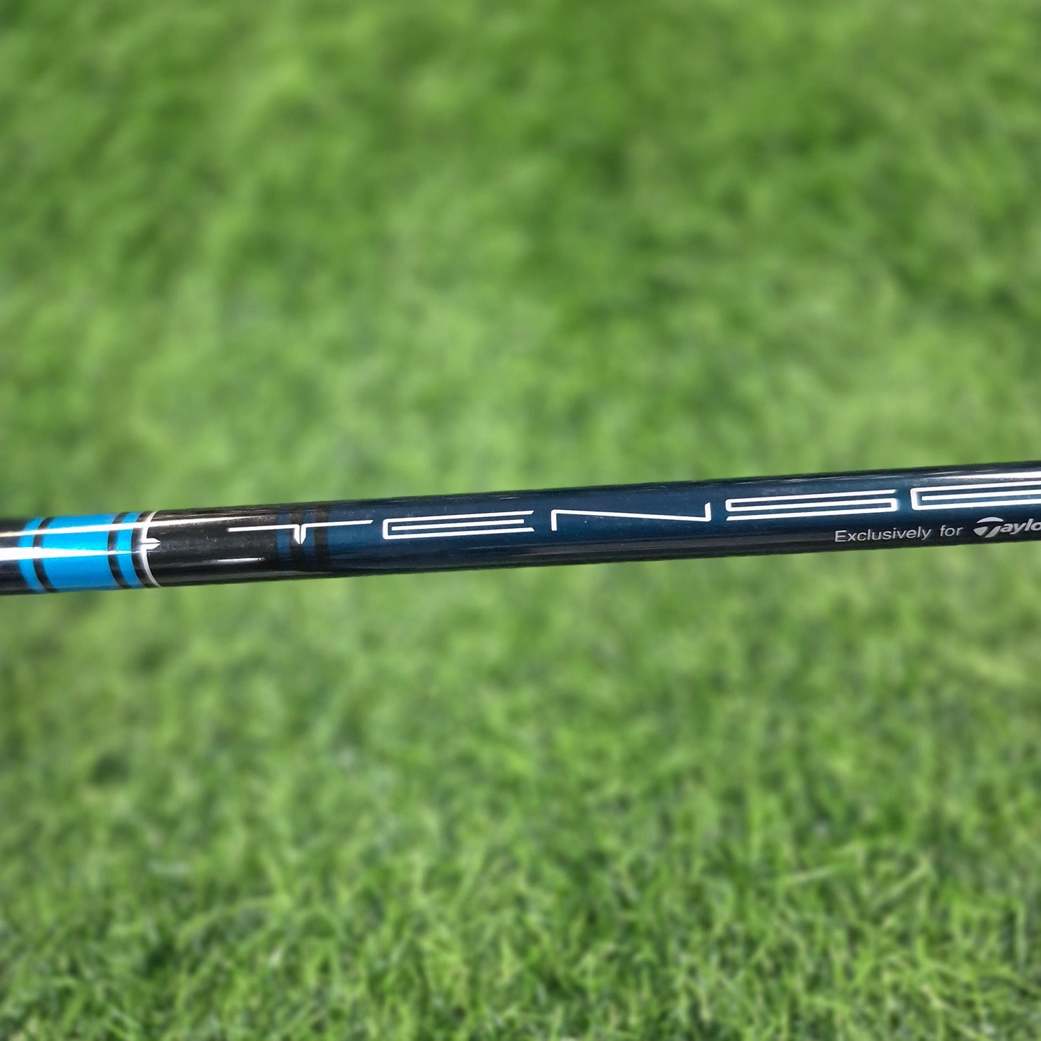 TaylorMade Driver / SIM2 Max-D / 10.5 / R