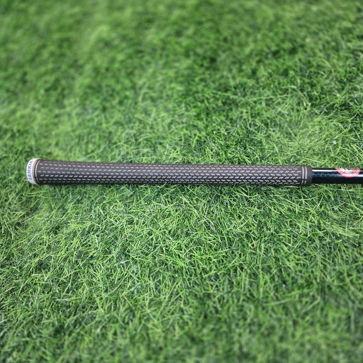 TaylorMade Driver / SIM2 Max-D / 10.5 / R