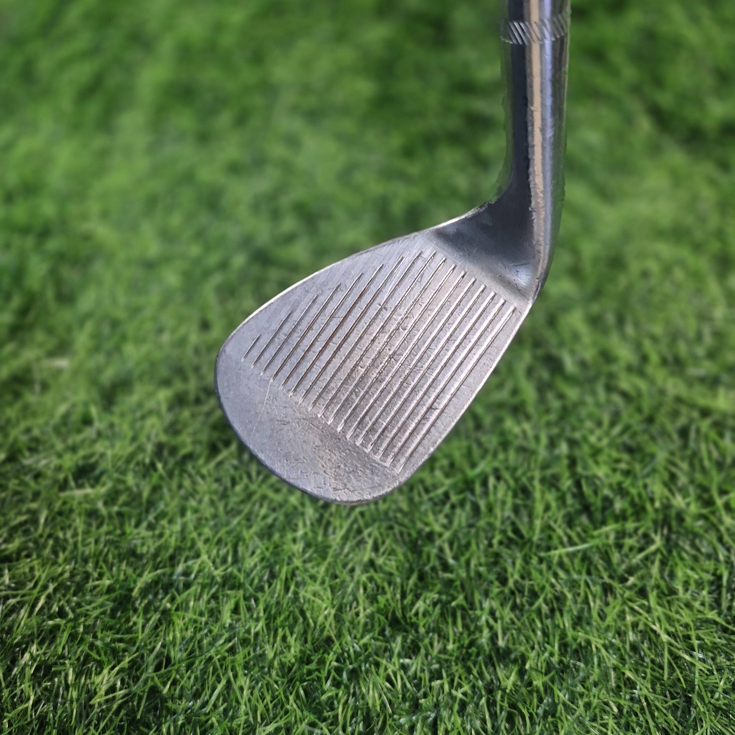 Titleist Wedge / Vokey SM8 Tour / 56.0