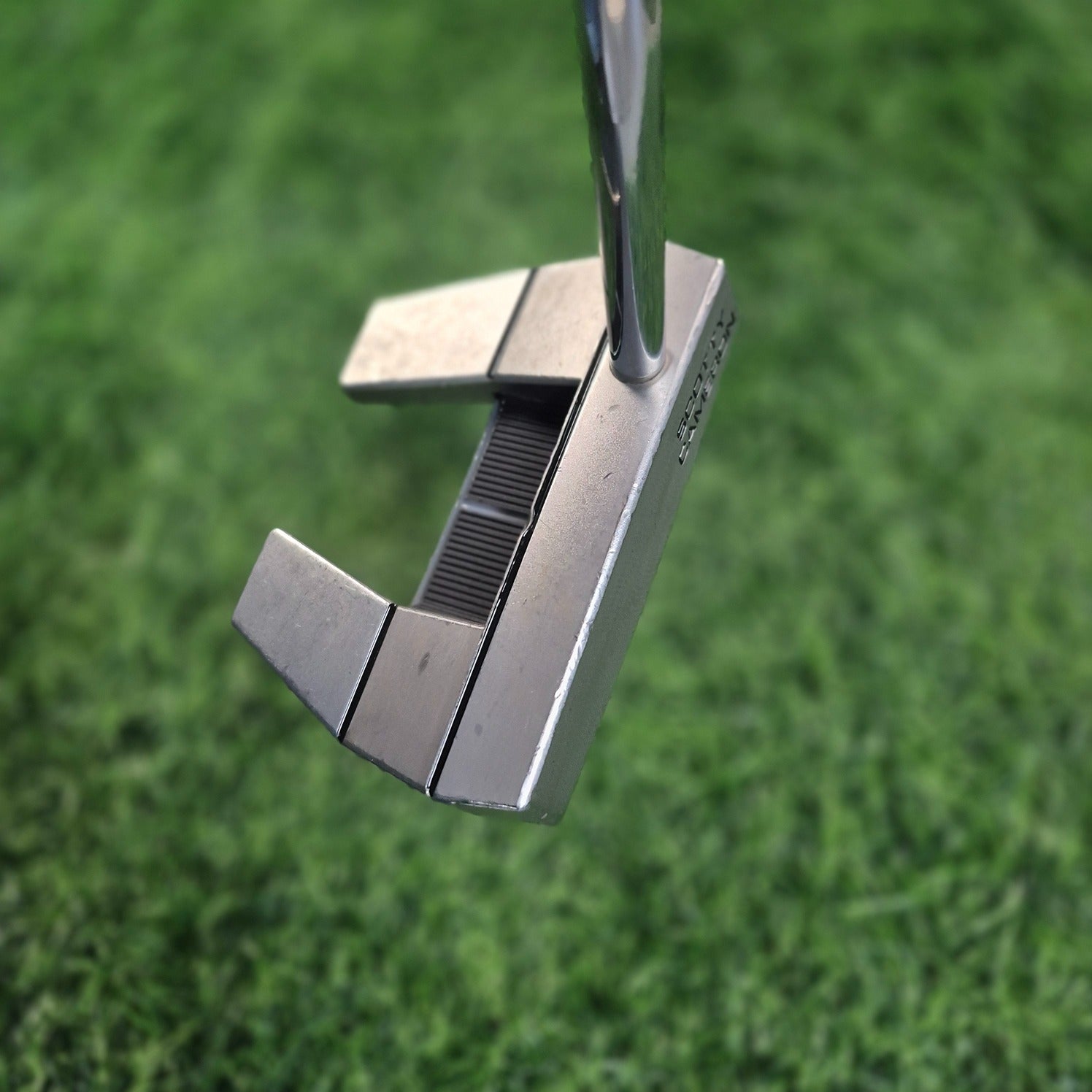Scotty Cameron Putter / Futura X5 / 33"
