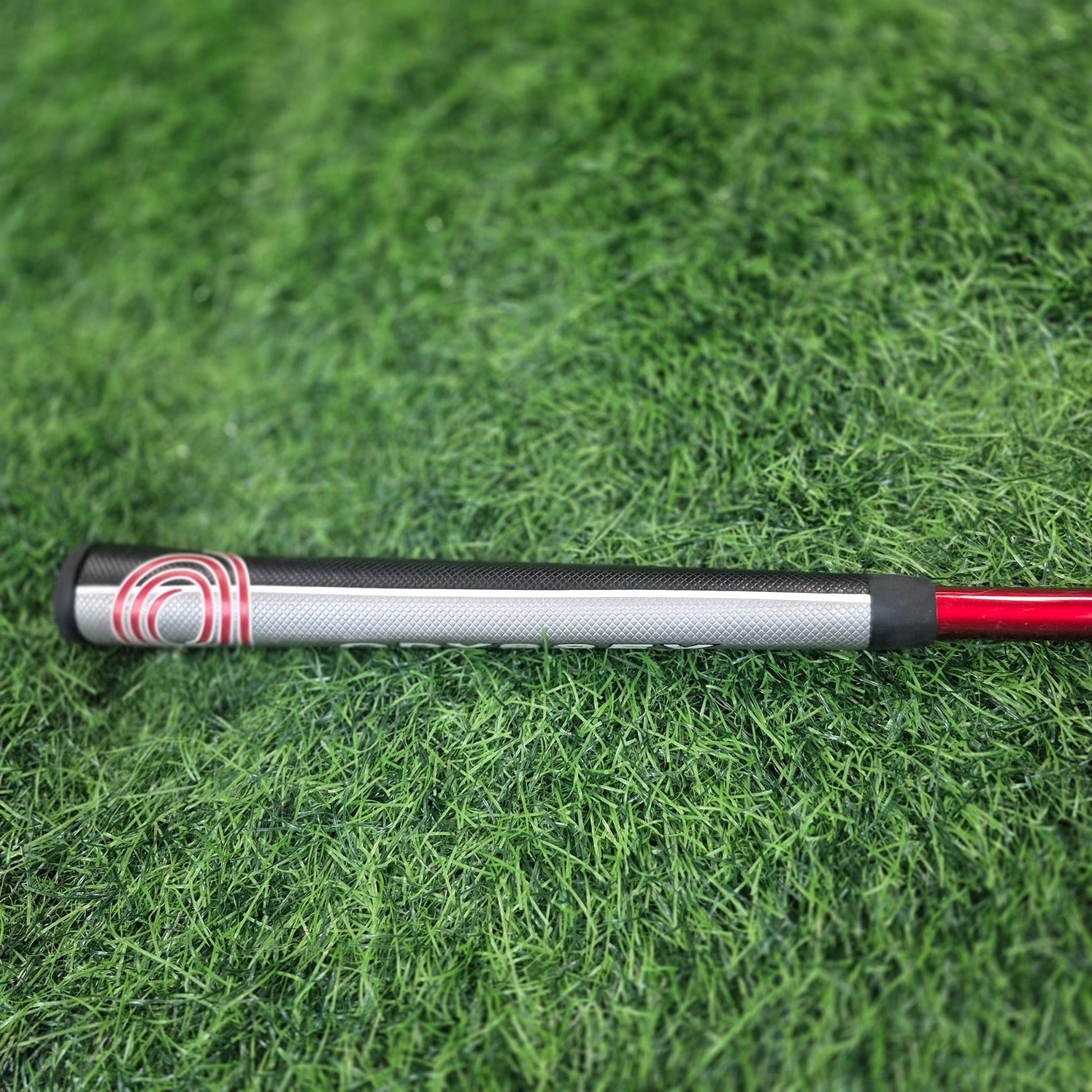 Odyssey Putter / Eleven Triple Track DB / 34"