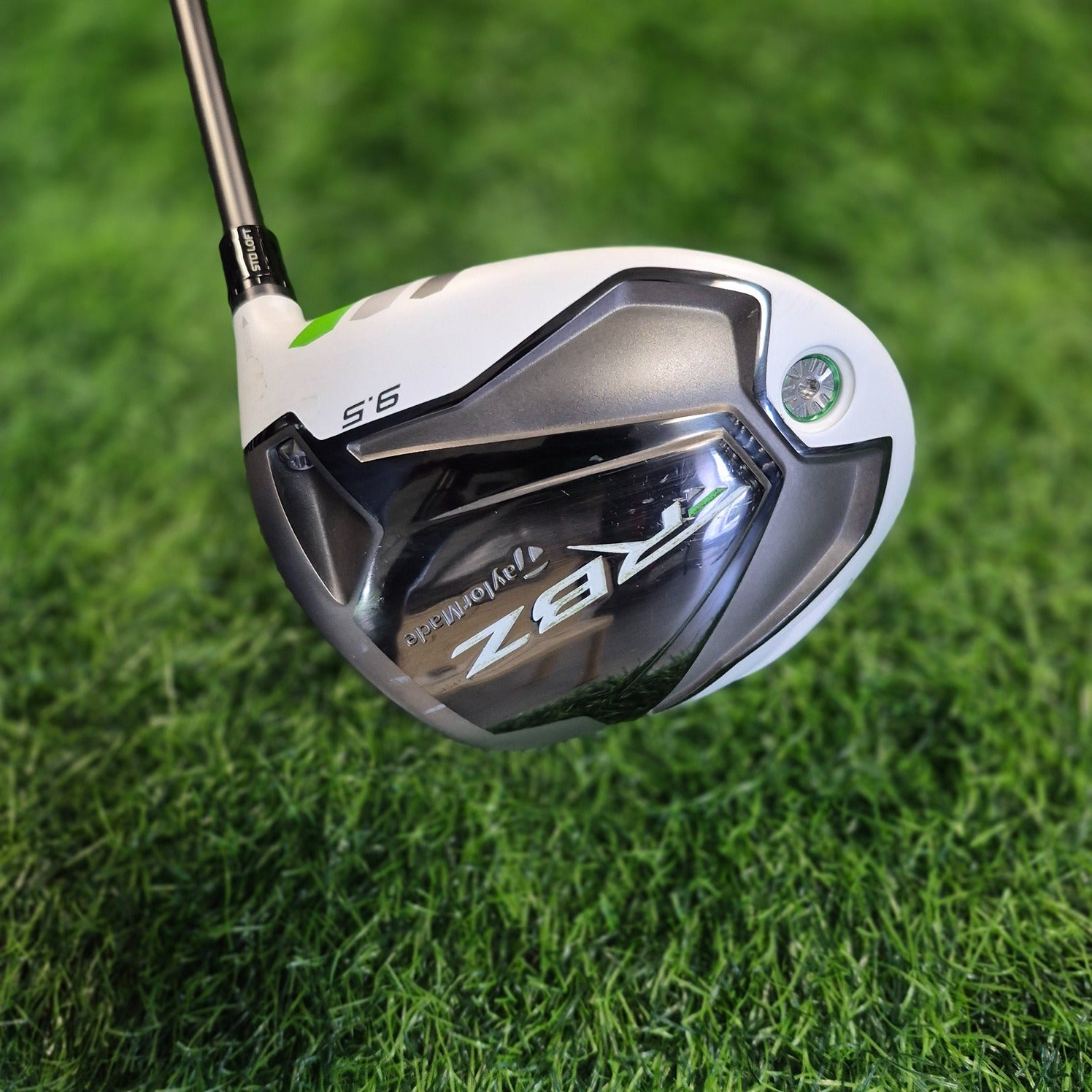 TaylorMade Driver / RBZ / 9.5 / R