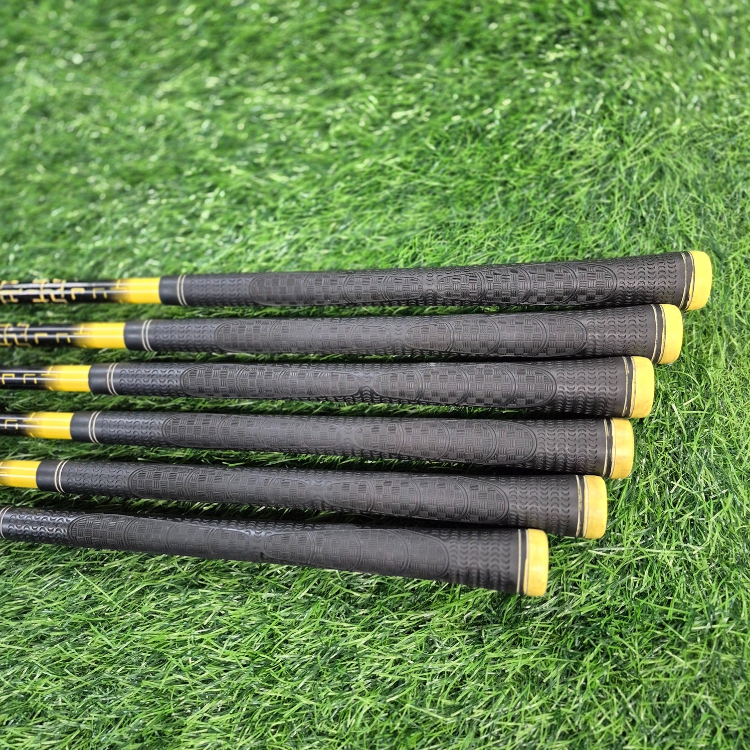 Honma Iron Set / Be ZEAL 525 / 6pcs / R