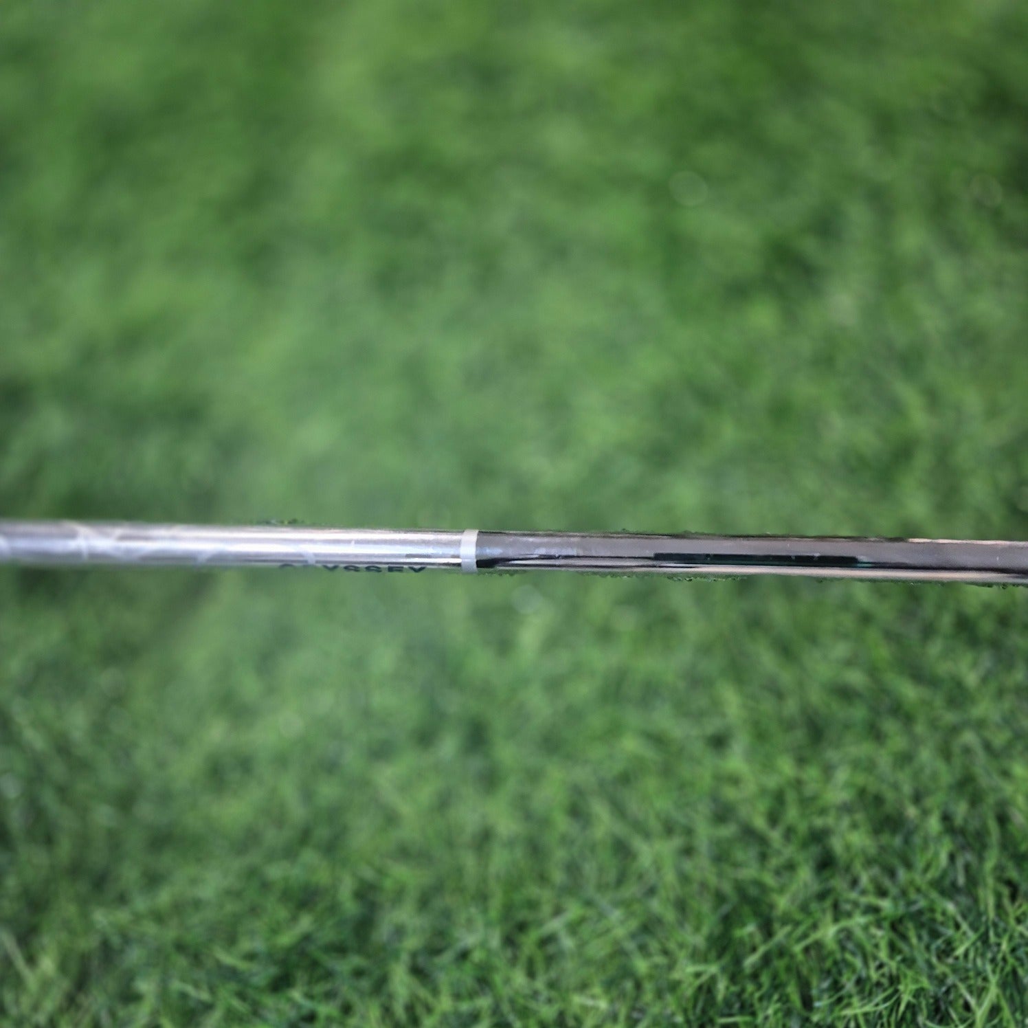 Odyssey Putter / Divine Line Blade / 32" / Women