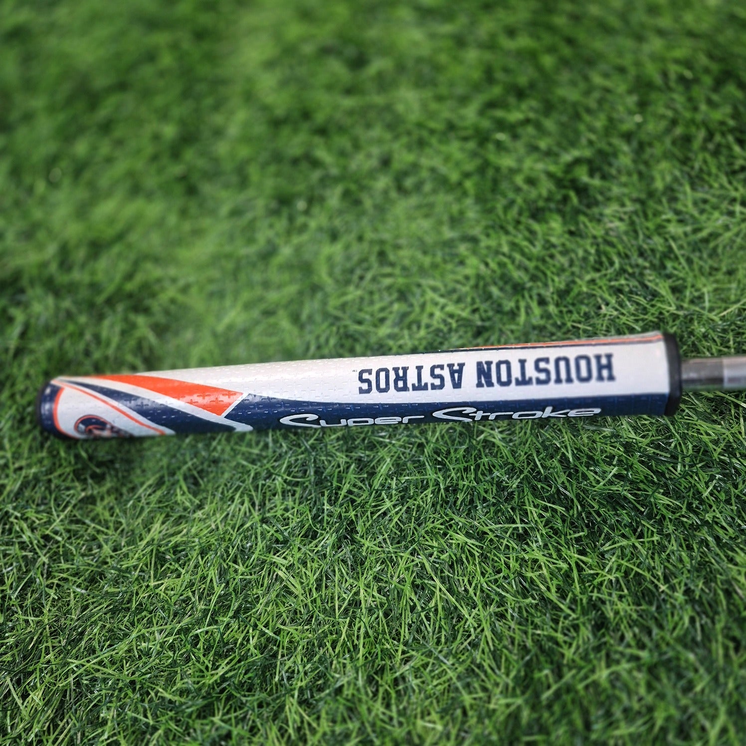 Odyssey Putter / Divine Line Blade / 32" / Women