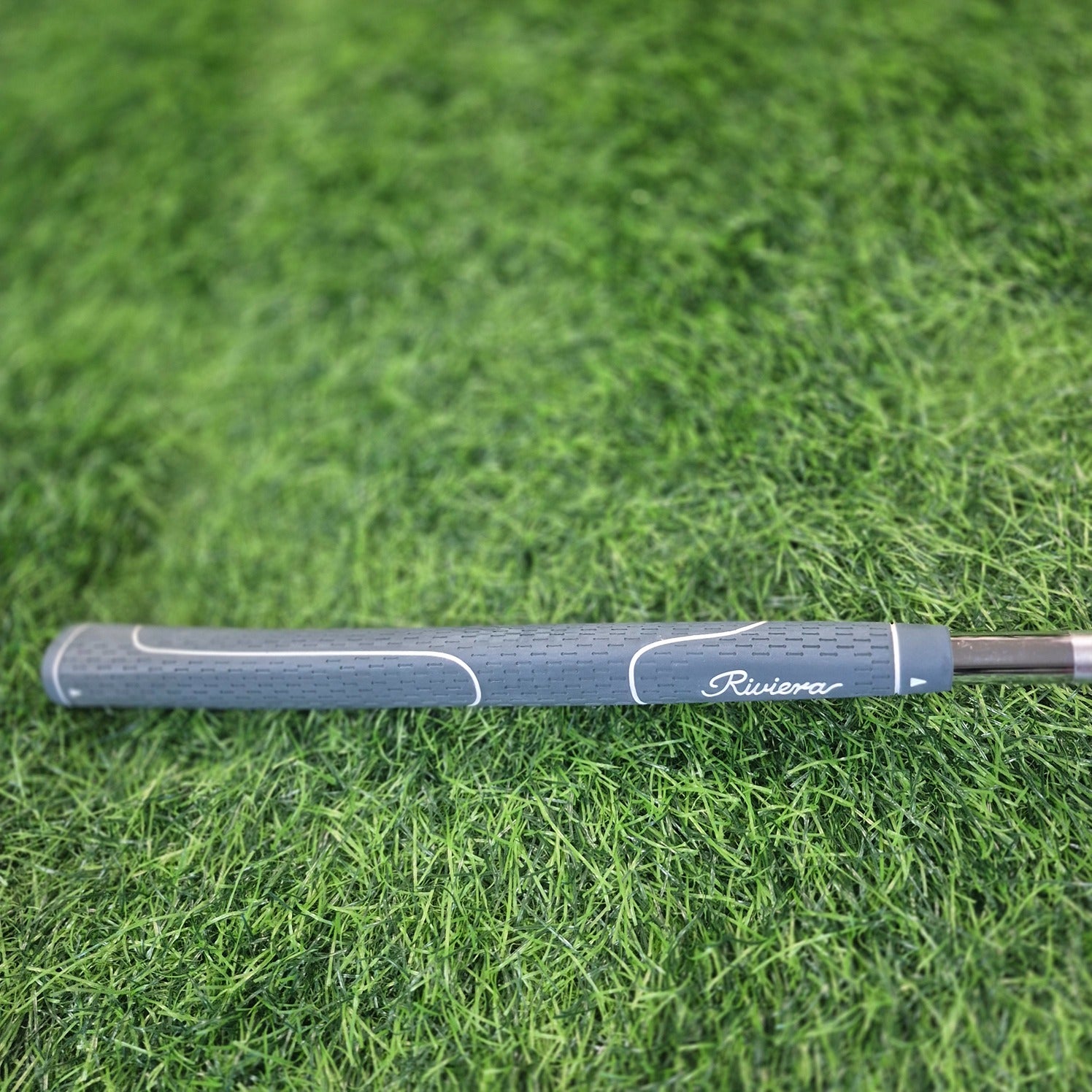 Odyssey Putter / Divine Line 2 Ball / 33" / Women
